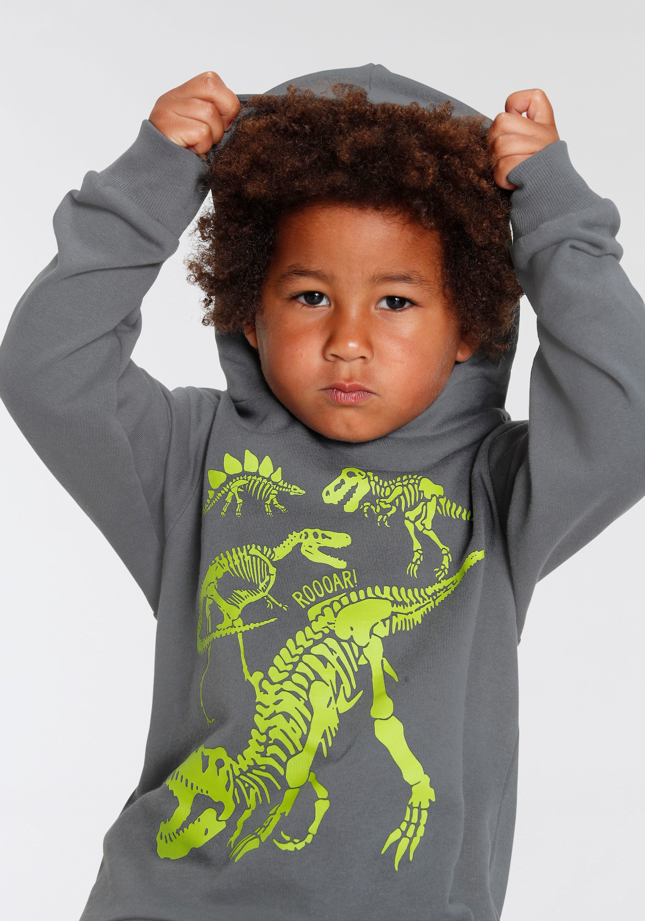 ✵ KIDSWORLD Kapuzensweatshirt »DINO« online entdecken | Jelmoli-Versand