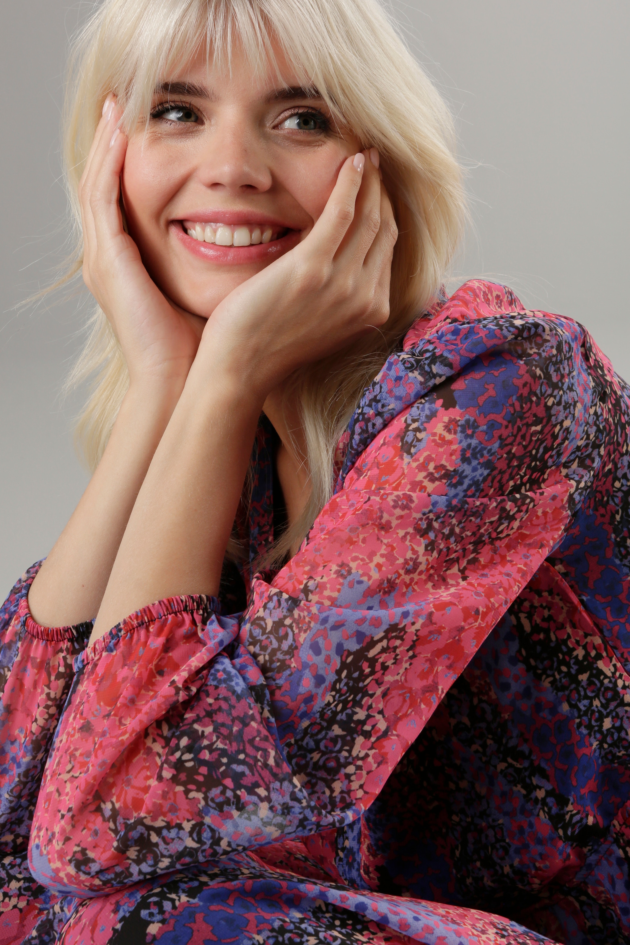 Jelmoli-Versand femininem shoppen online Aniston Blütenmuster Maxikleid, mit SELECTED |