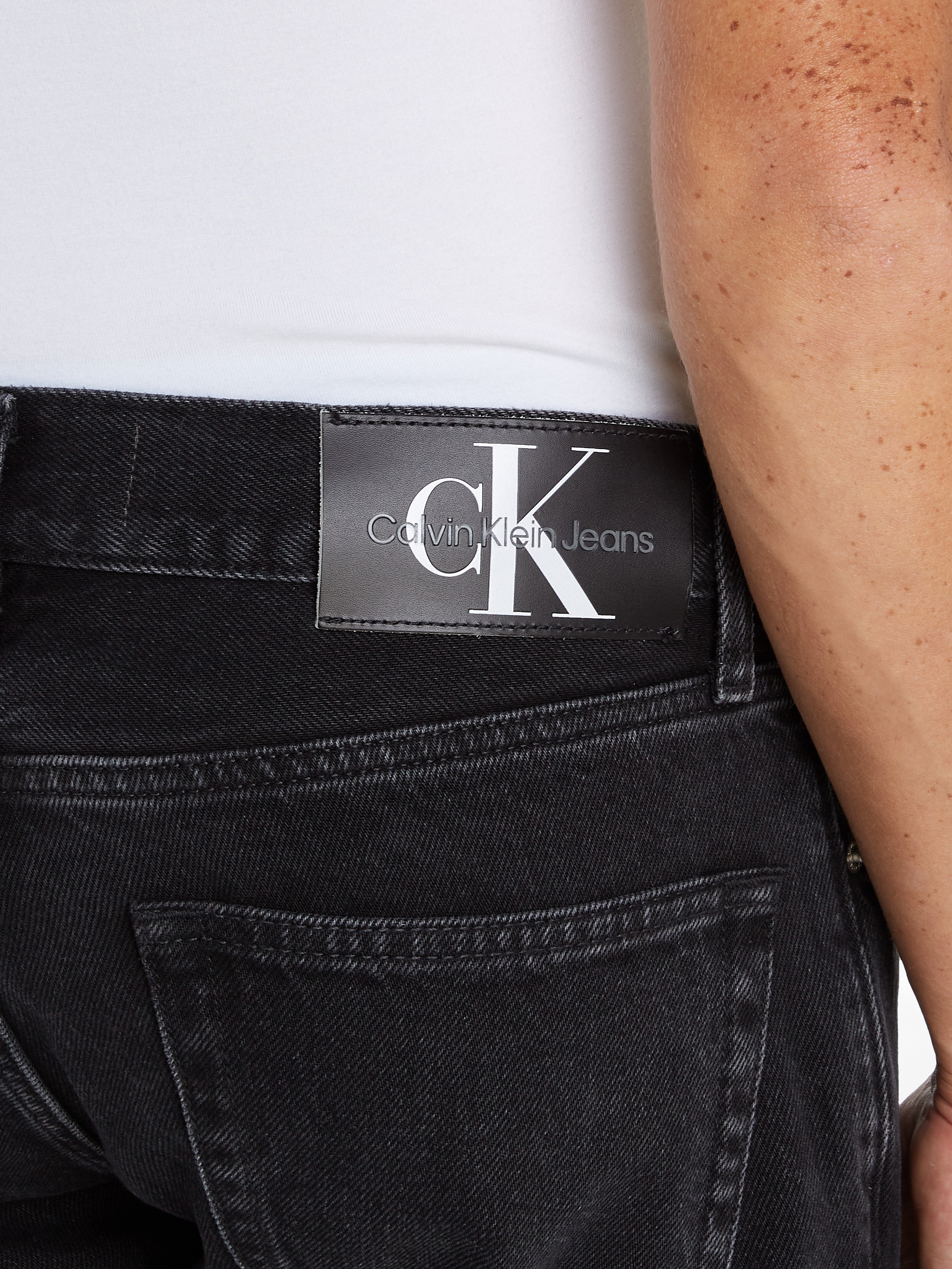 Calvin Klein Jeans Straight-Jeans »AUTHENTIC STRAIGHT«, im 5-Pocket-Style