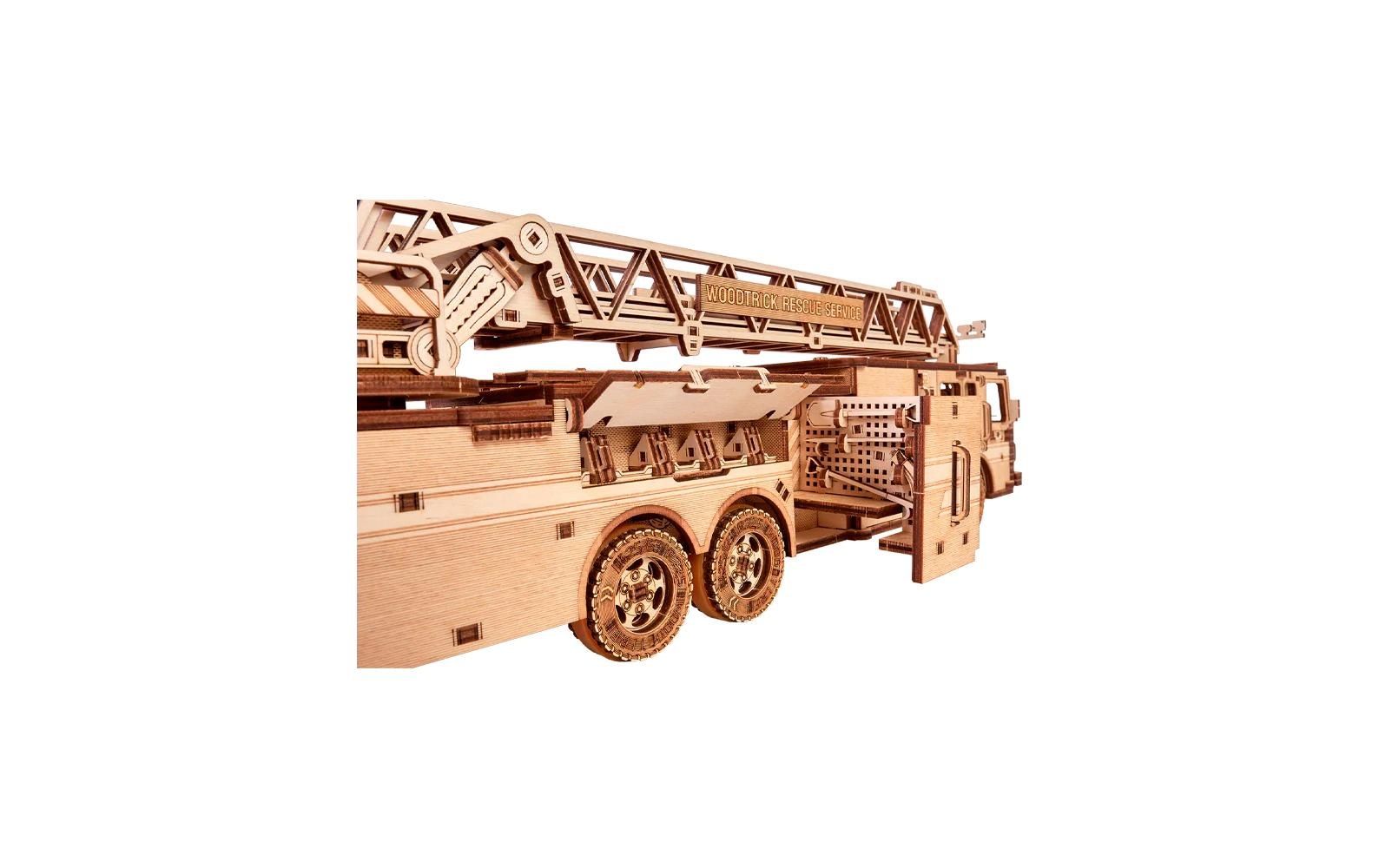 Spielbausteine »WoodTrick Feuerwehrauto«, (636 St.)