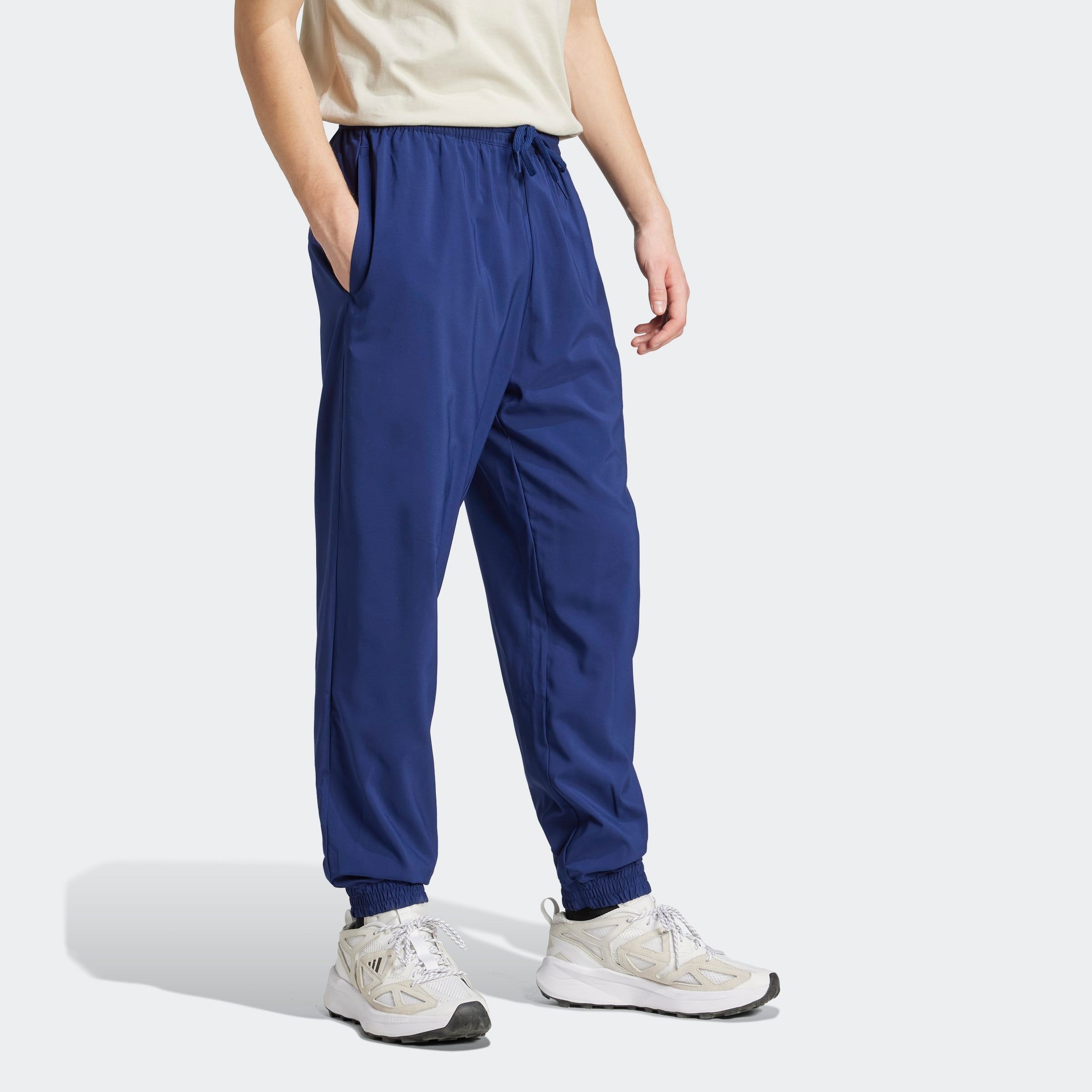 adidas Sportswear Sporthose »M STANFRD E PT« für Freizeitaktivitäten, mit praktischen Taschen, aus Polyester