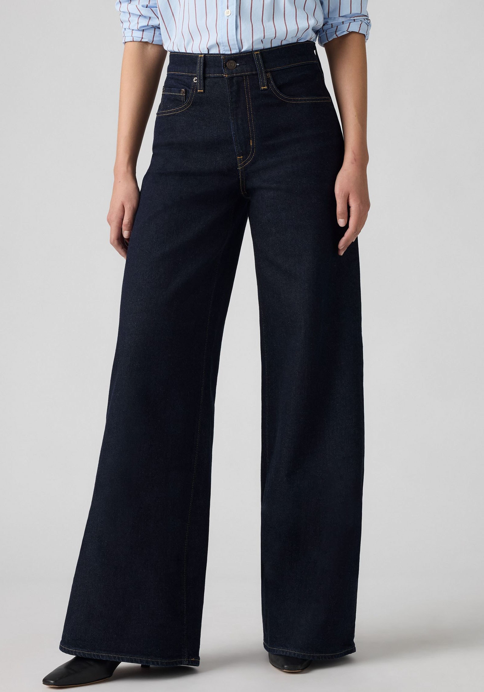 Levi's® Schlagjeans weite Beinform