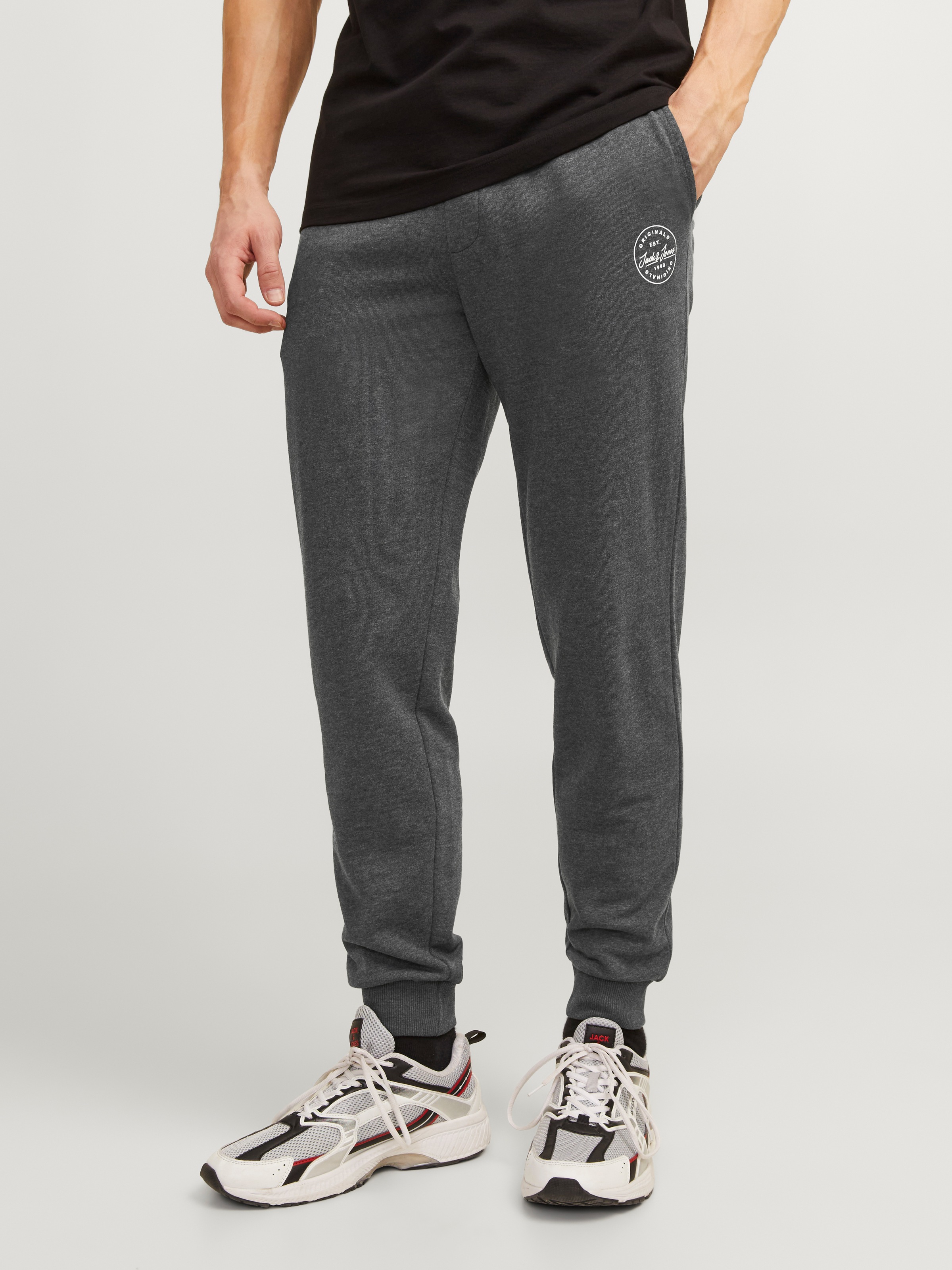 Jack & Jones Sweathose »JPSTGORDON Jogpants mit Kordelzug und bequemem Schnitt« unifarben, modisch, bequem, Baumwolle