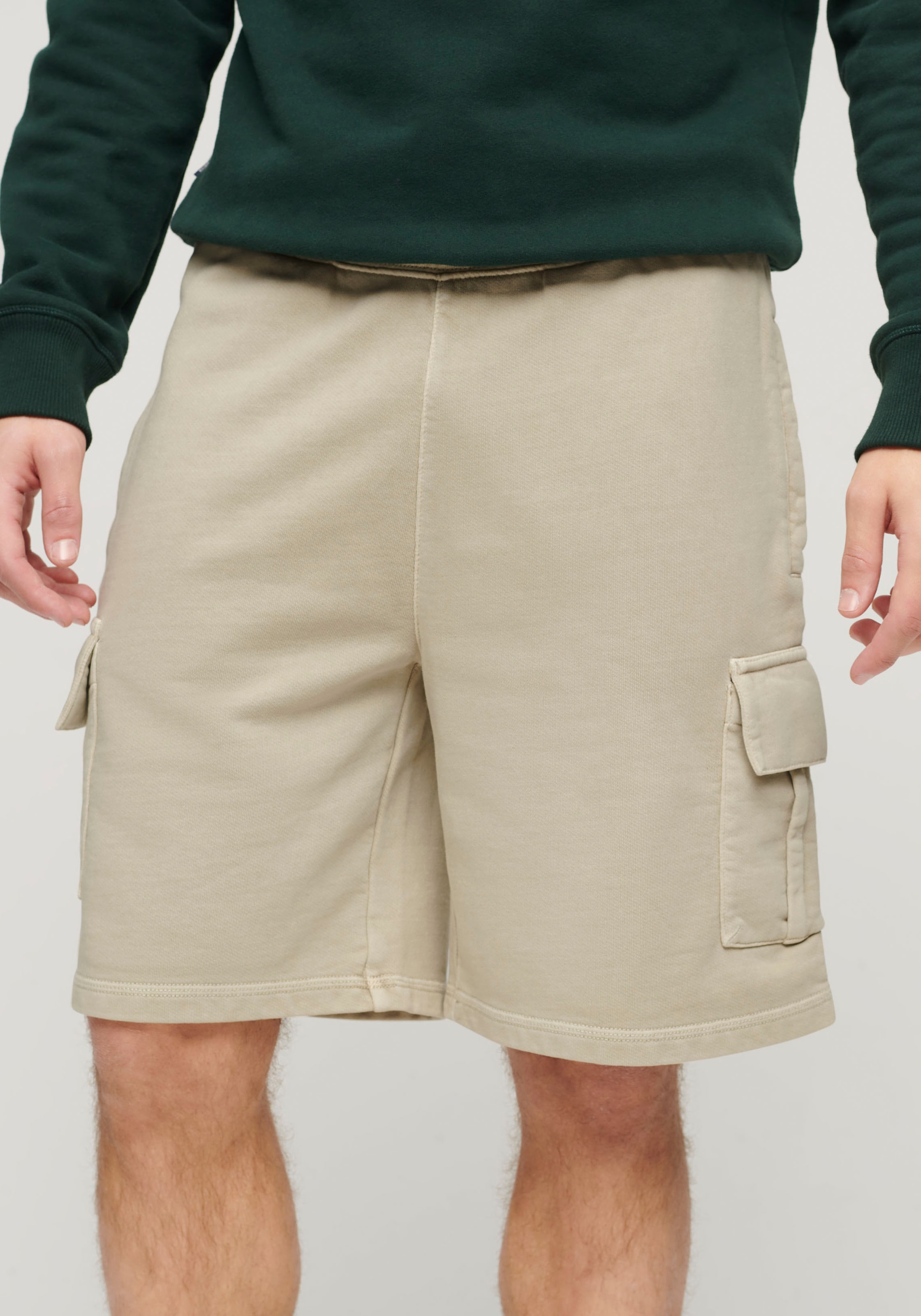 Superdry Cargoshorts »SD-CONTRAST STITCH CARGO SHORT«