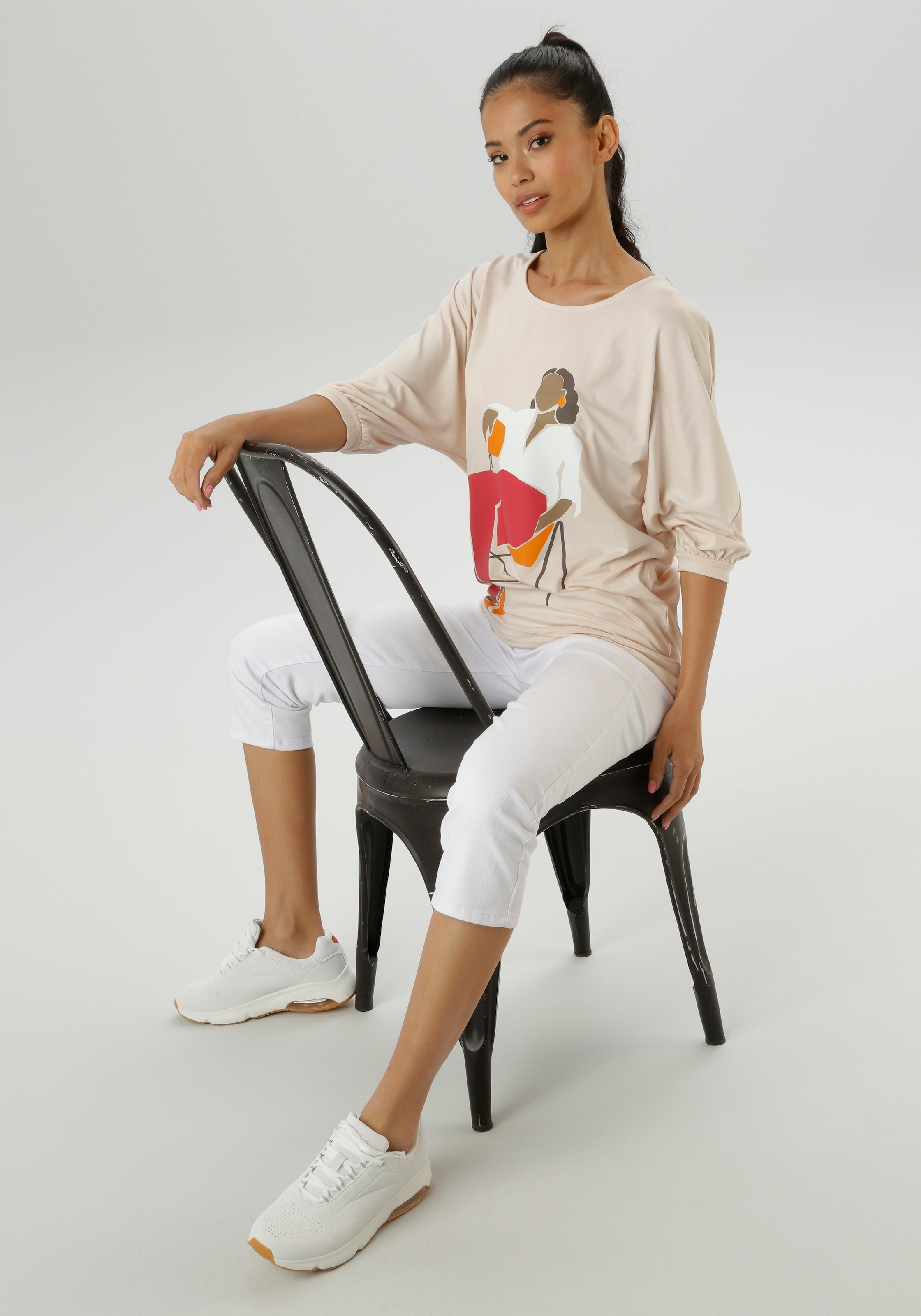 Aniston SELECTED Fledermausshirt, vorne mit grossflächigem, femininem Frontdruck - NEUE KOLLEKTION