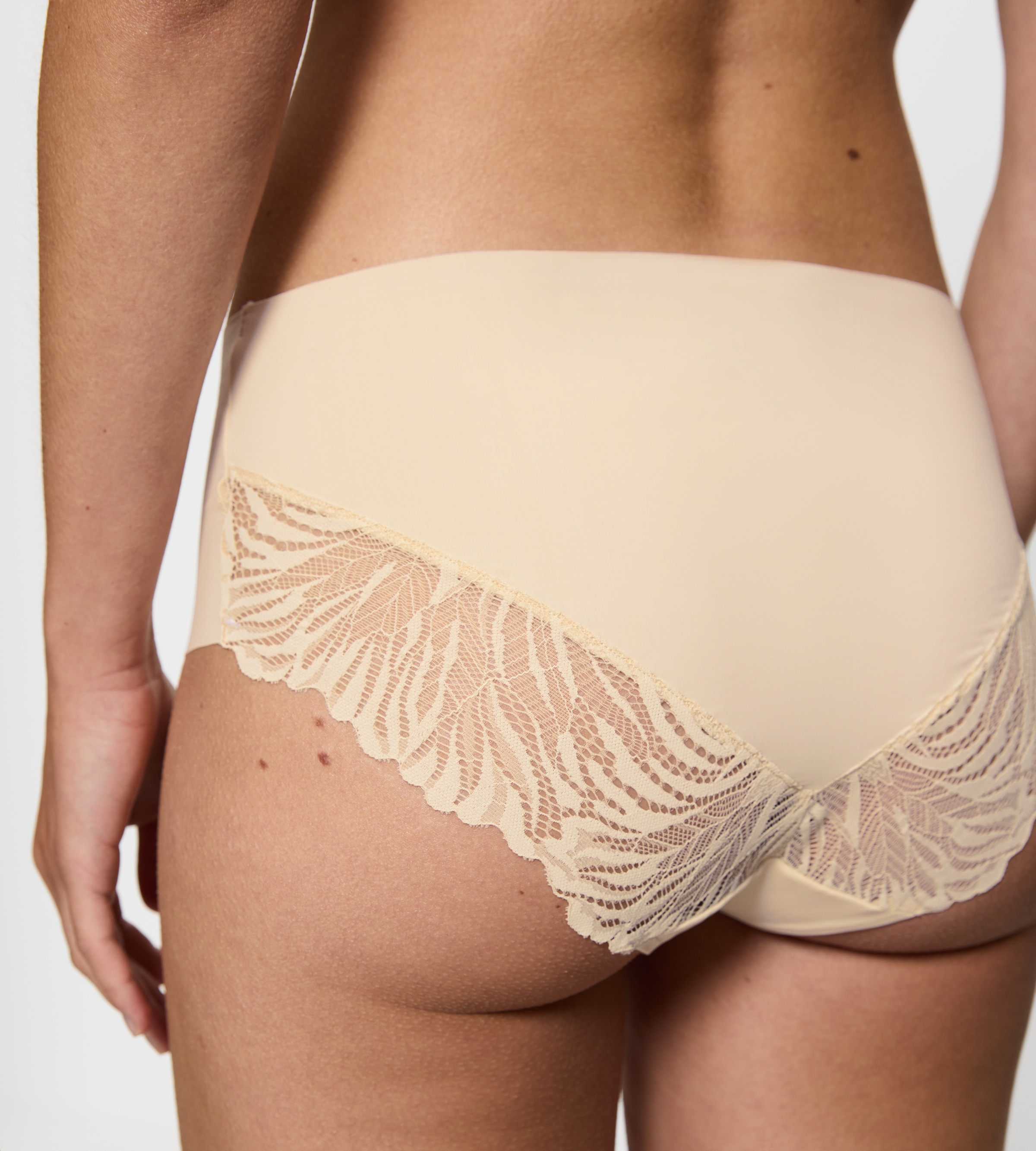 Triumph Slip »Pretty Micro Maxi«, Spitzendetails