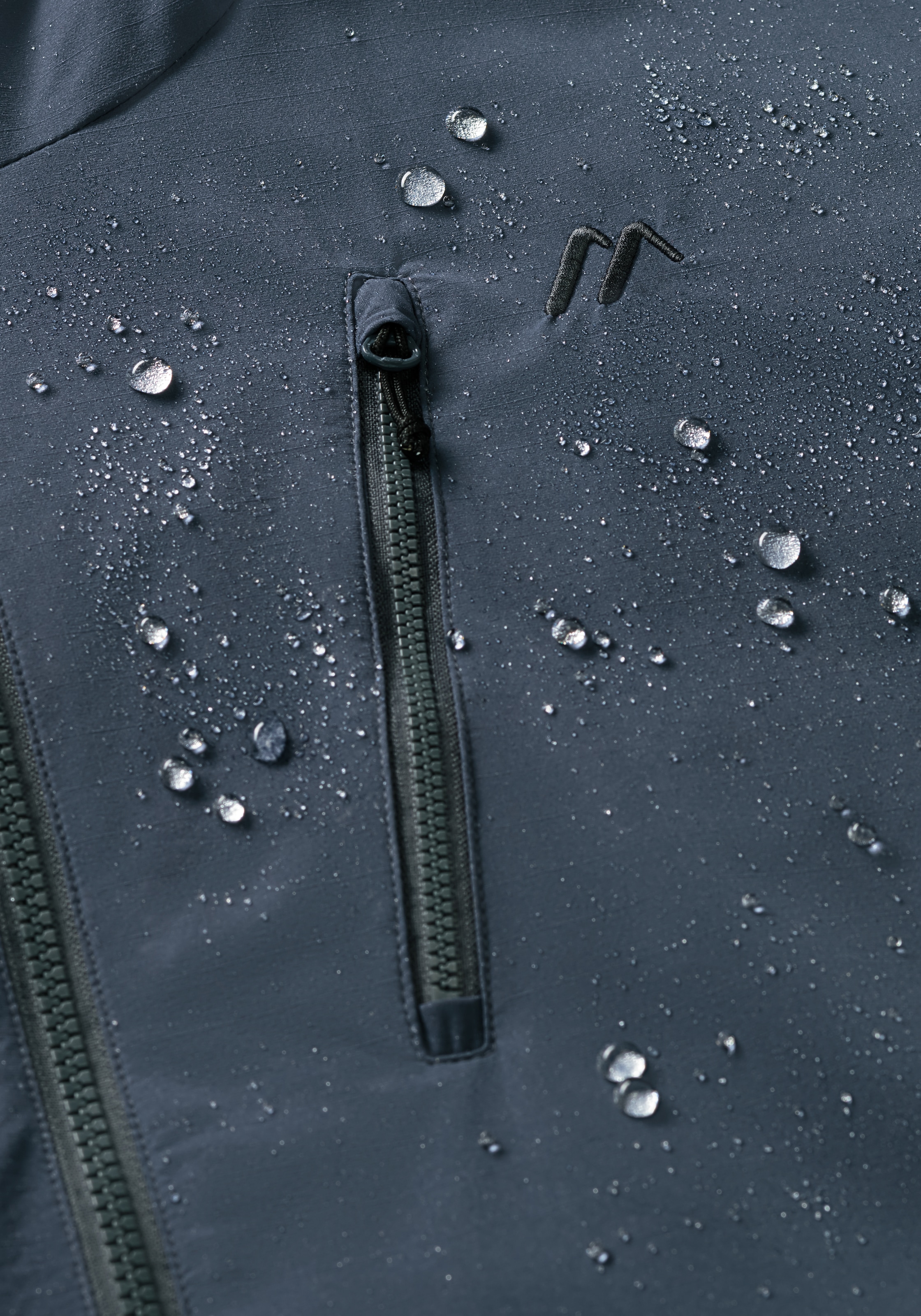 Maier Sports Outdoorjacke »ArorA Loop M«, Herren Jacke wasserdicht, Funktionsjacke 3 Taschen aussen + Innentasche