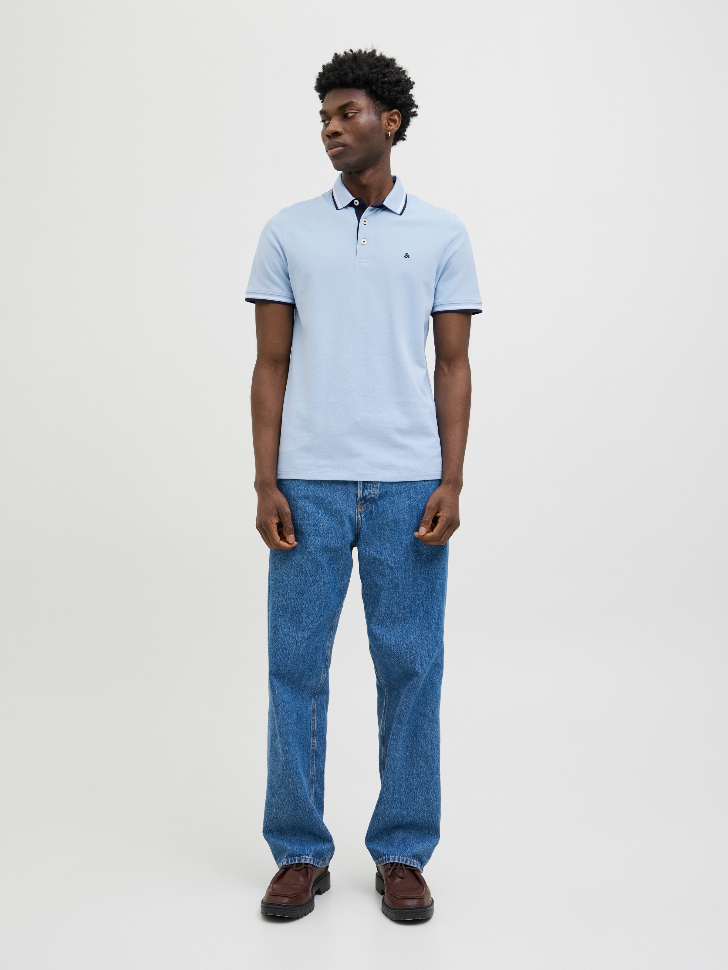 Jack & Jones Poloshirt »JJEPAULOS POLO SS NOOS«, mit Logo Stickerei