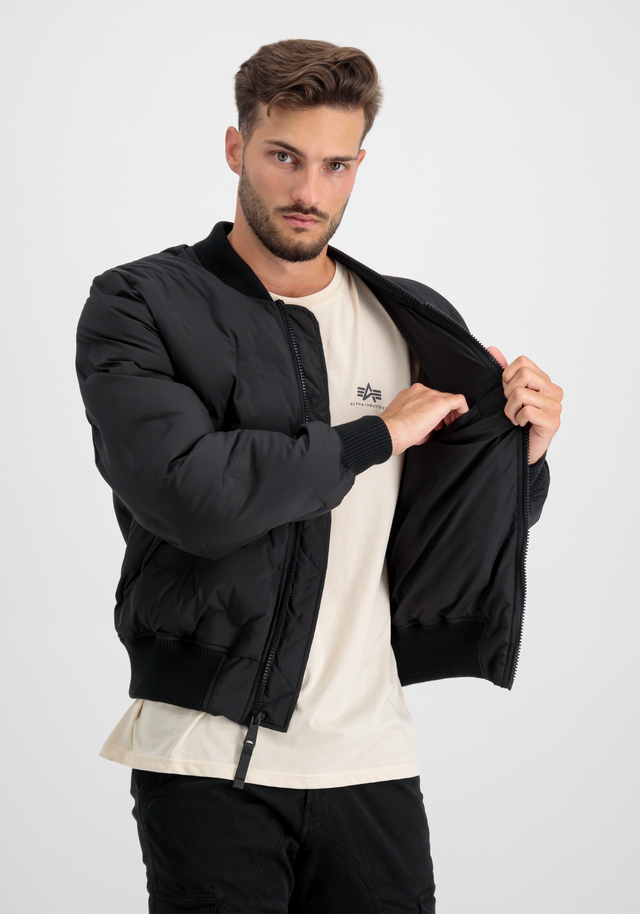 Alpha Industries Winterjacke »MA-1 Emb. Logo Puffer Winterjacke«