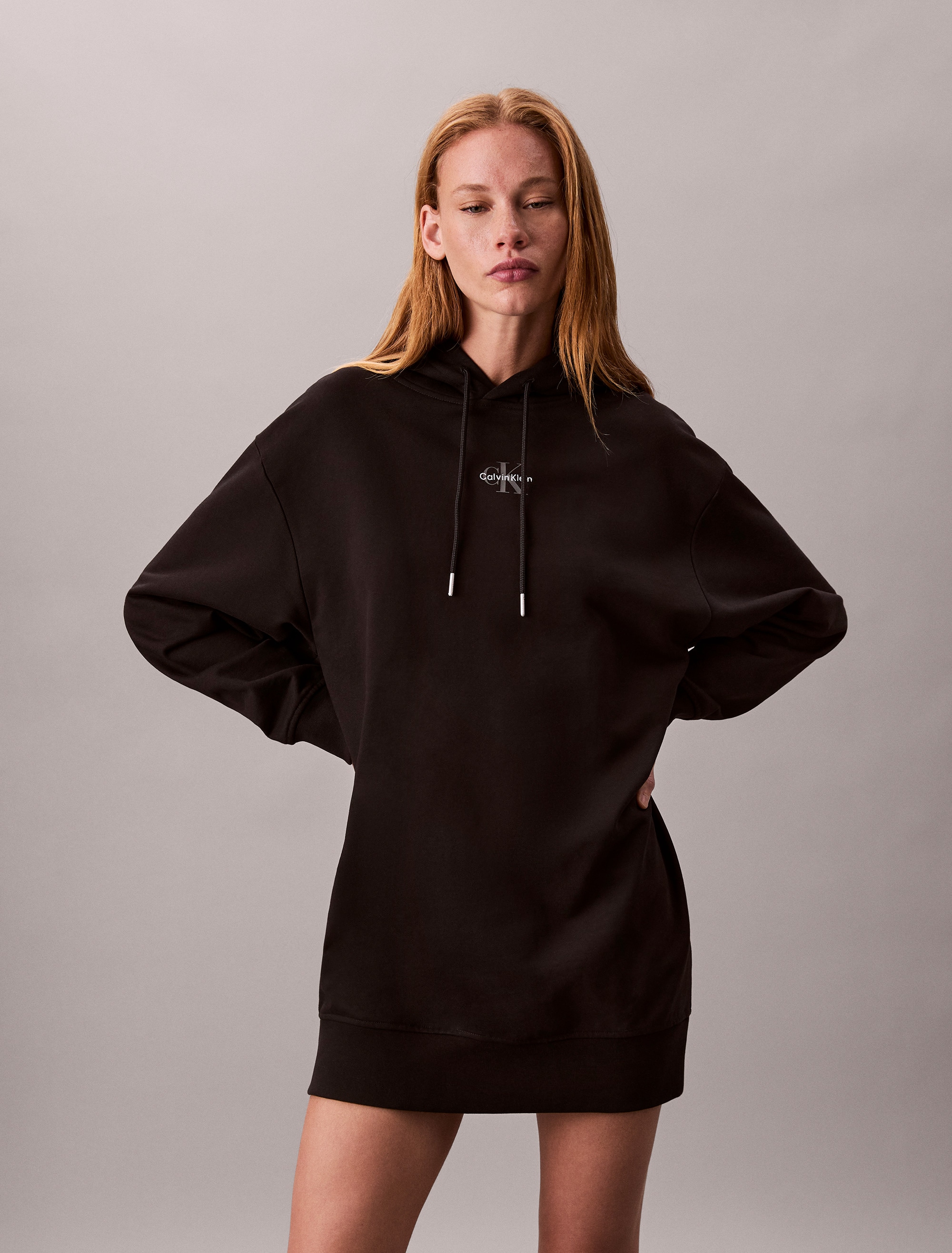 Calvin Klein Jeans Sweatkleid »LS MONOLOGO PREMIUM TERRY HOODIE« Ohne Tasche Mit Rundhalsausschnitt, loose fit