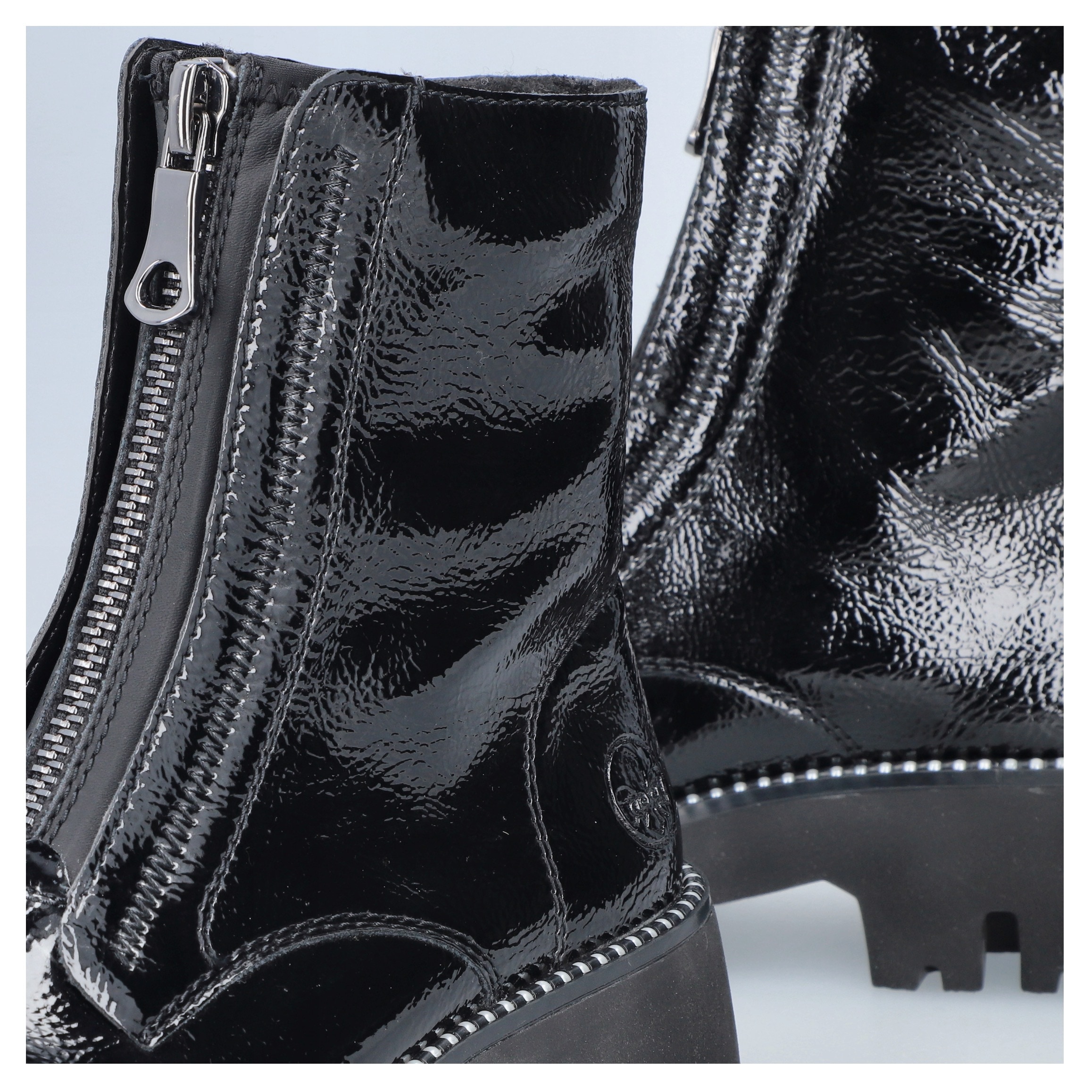 Rieker Winterstiefelette, Boots, Front Reissverschluss, Profilsohle, Nieten besetzter Rahmen