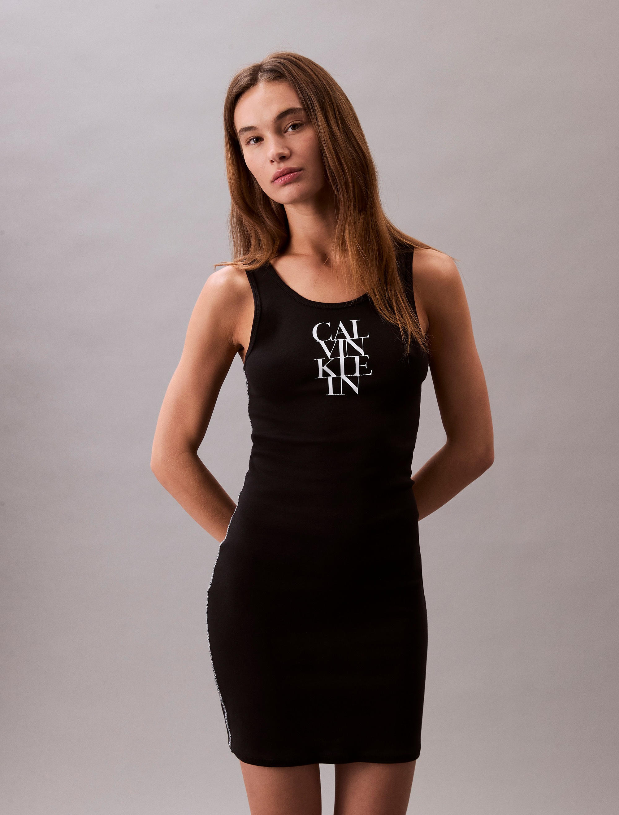 Calvin Klein Jeans Jerseykleid »SL COTTON 1X1 RIB TANK DRESS« Ohne Taschen Mit tiefem Rundhalsausschnitt