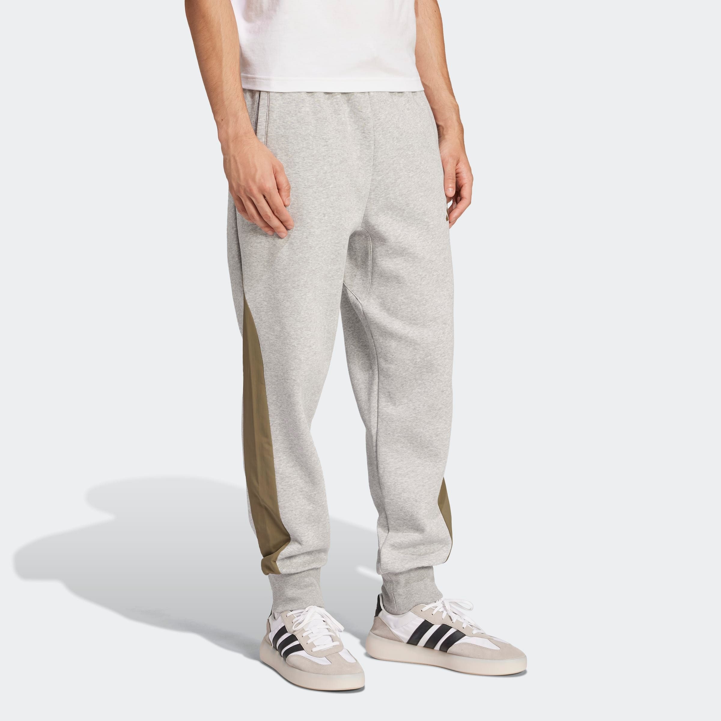 adidas Sportswear Sporthose »M ESS CB PT« mit Retro Style, kontrastierendes Design, gummiertes Logo