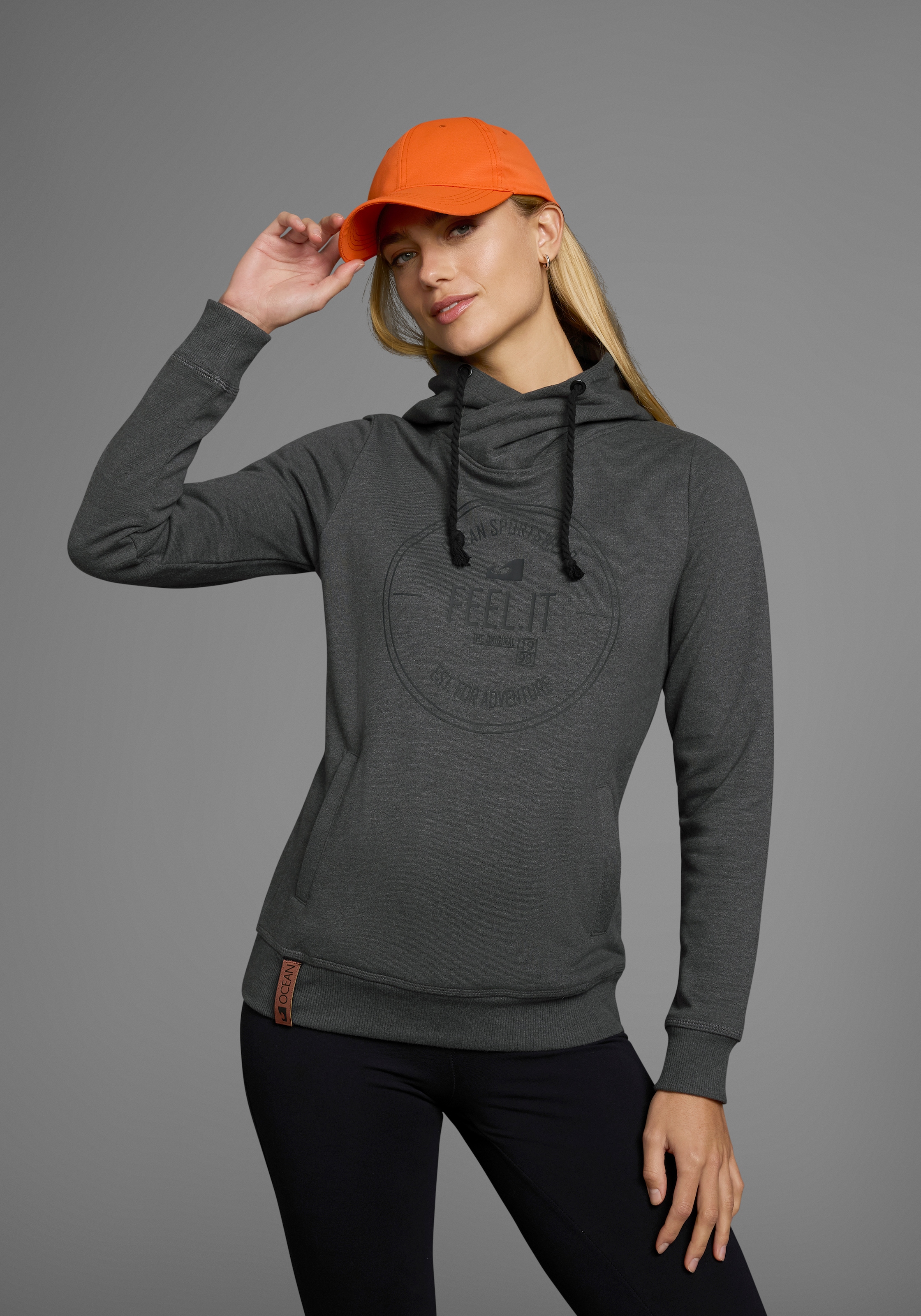 Ocean Sportswear Kapuzensweatshirt »Essentials Sweatshirt«, Langarm, figurbetonter Schnitt, unifarben