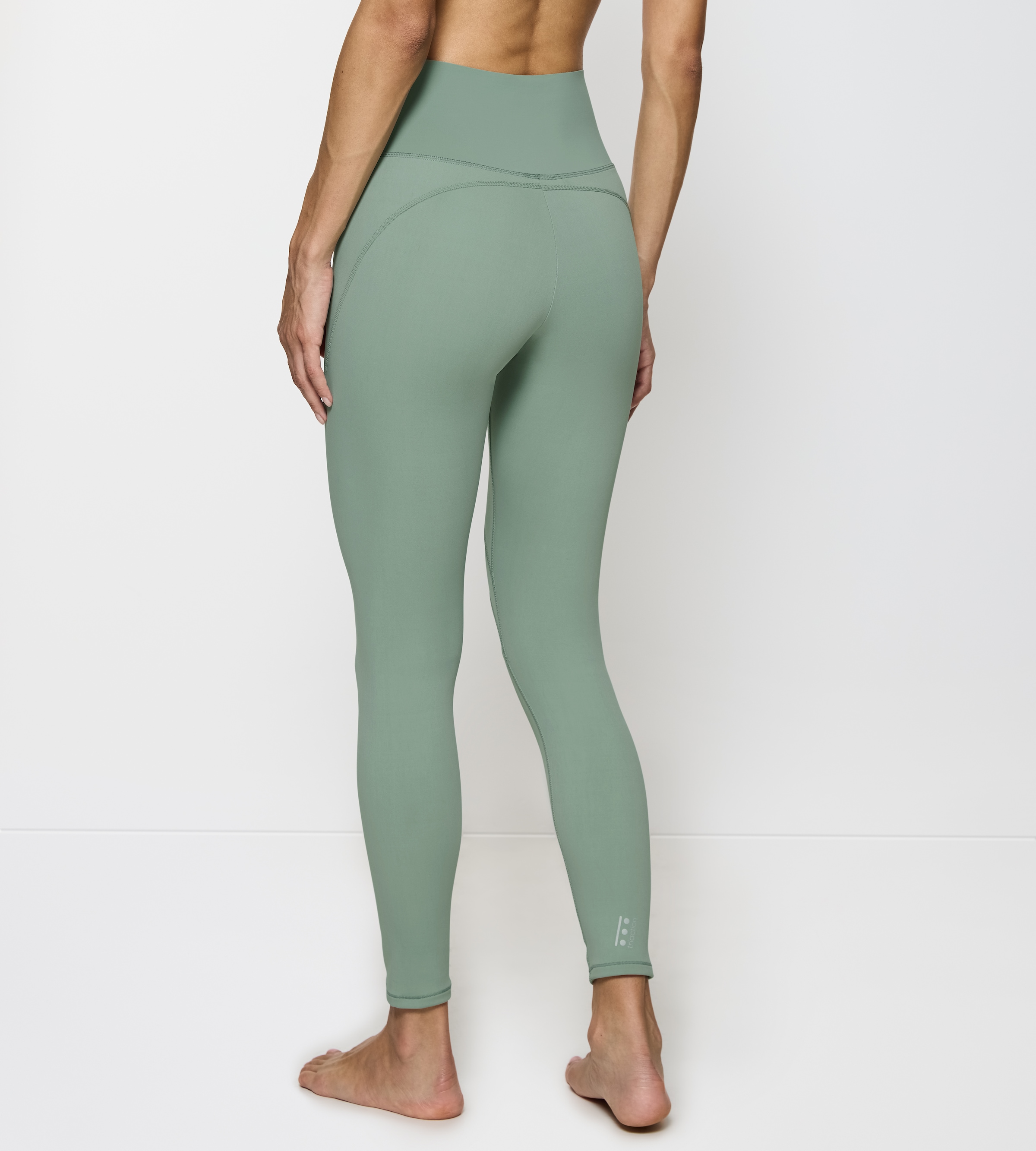 triaction by Triumph Sporthose »Cardio RTW High-Rise Leggings«, atmungsaktiv