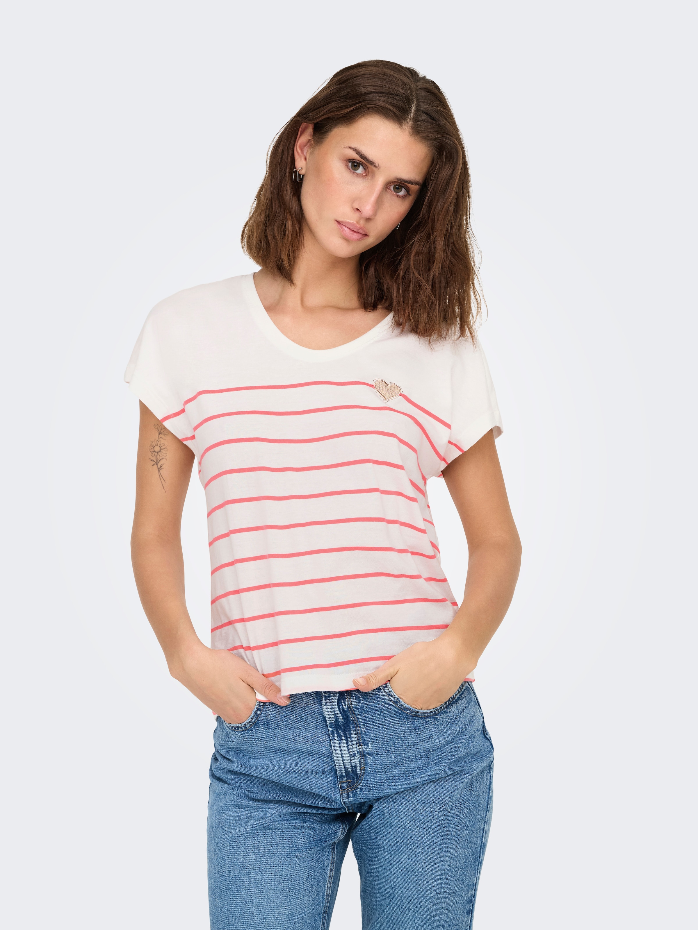 ONLY Kurzarmshirt »ONLEMILY LIFE S/S HEART TOP CS JRS«