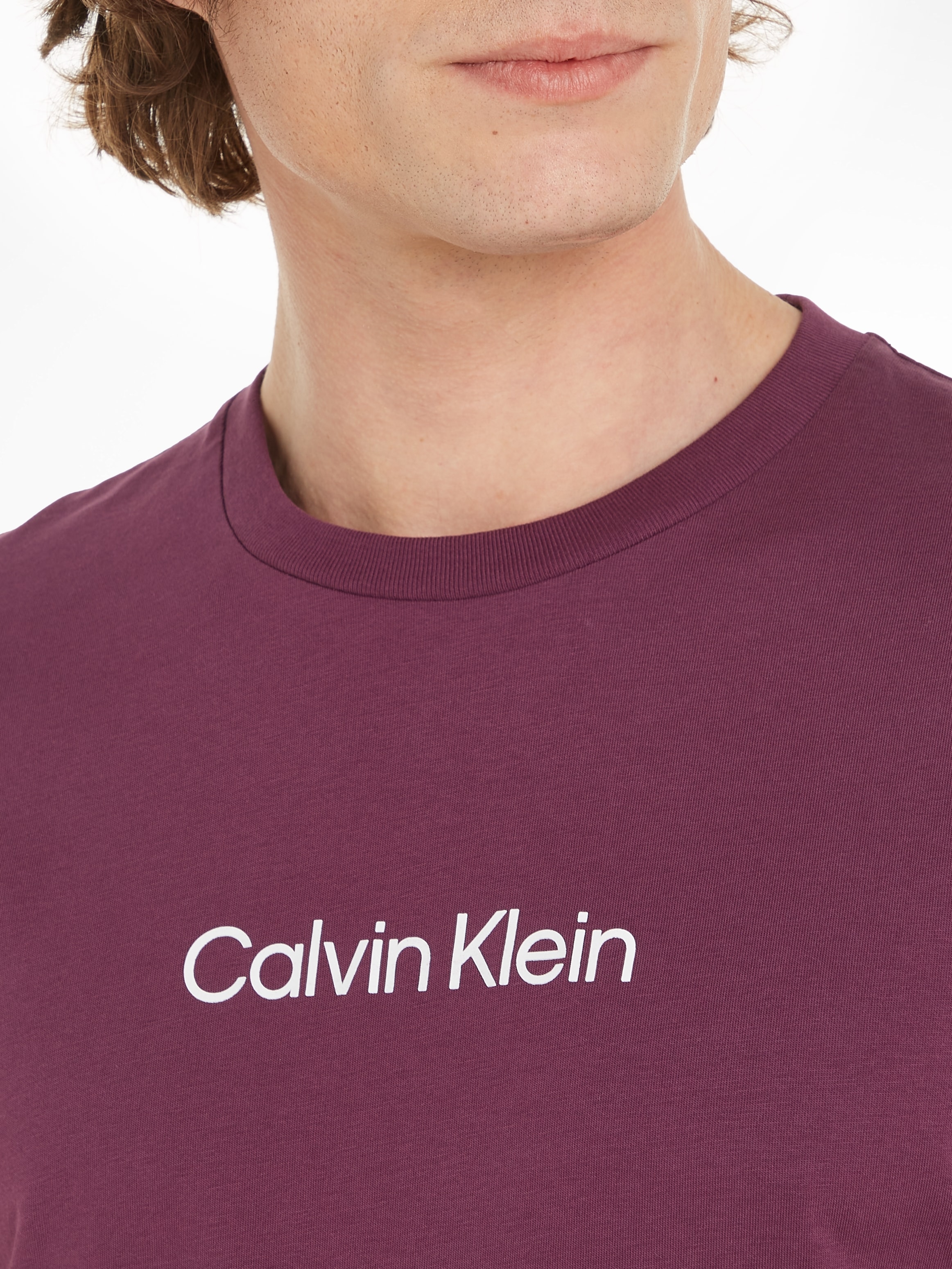 shoppen online Markenlabel T-SHIRT«, COMFORT mit LOGO Klein Jelmoli-Versand Calvin aufgedrucktem | T-Shirt »HERO