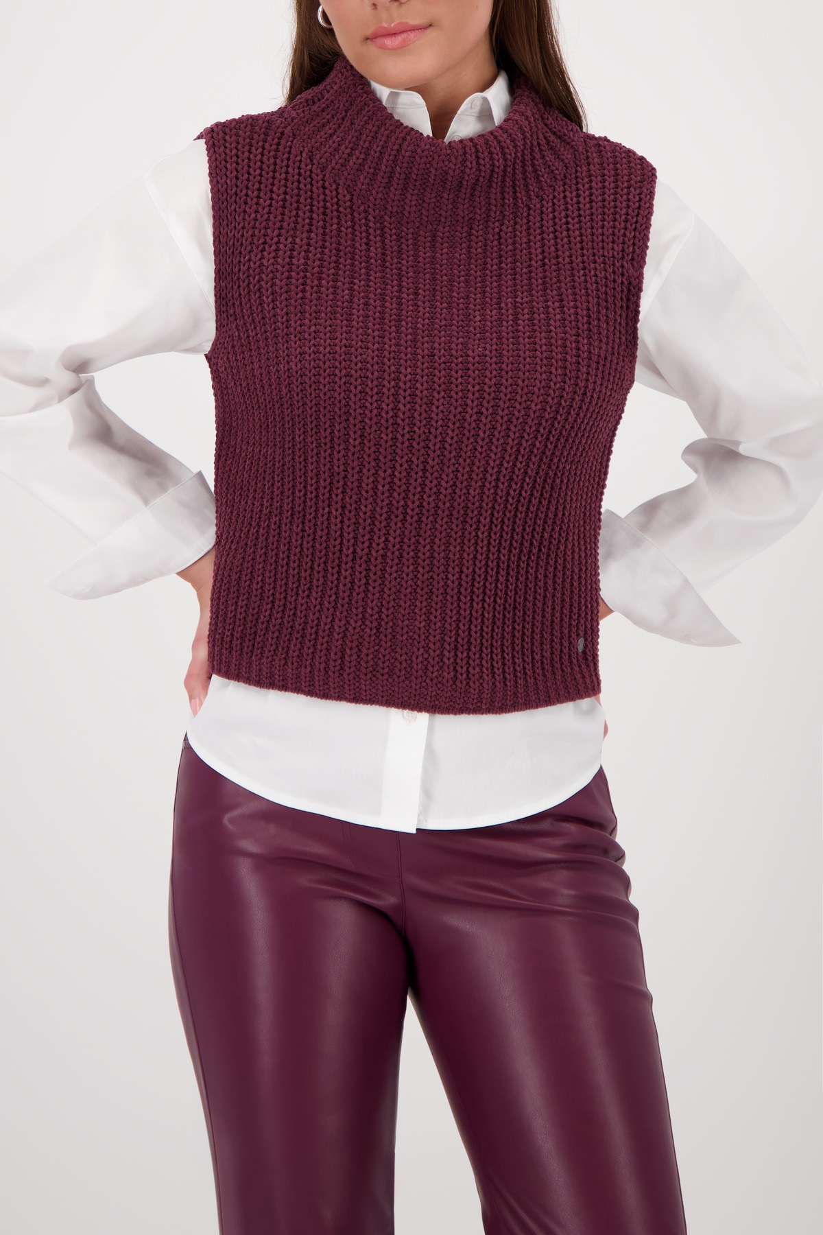 Monari Pullunder »Pullunder Basic Chenille« Mit Rundhalsausschnitt