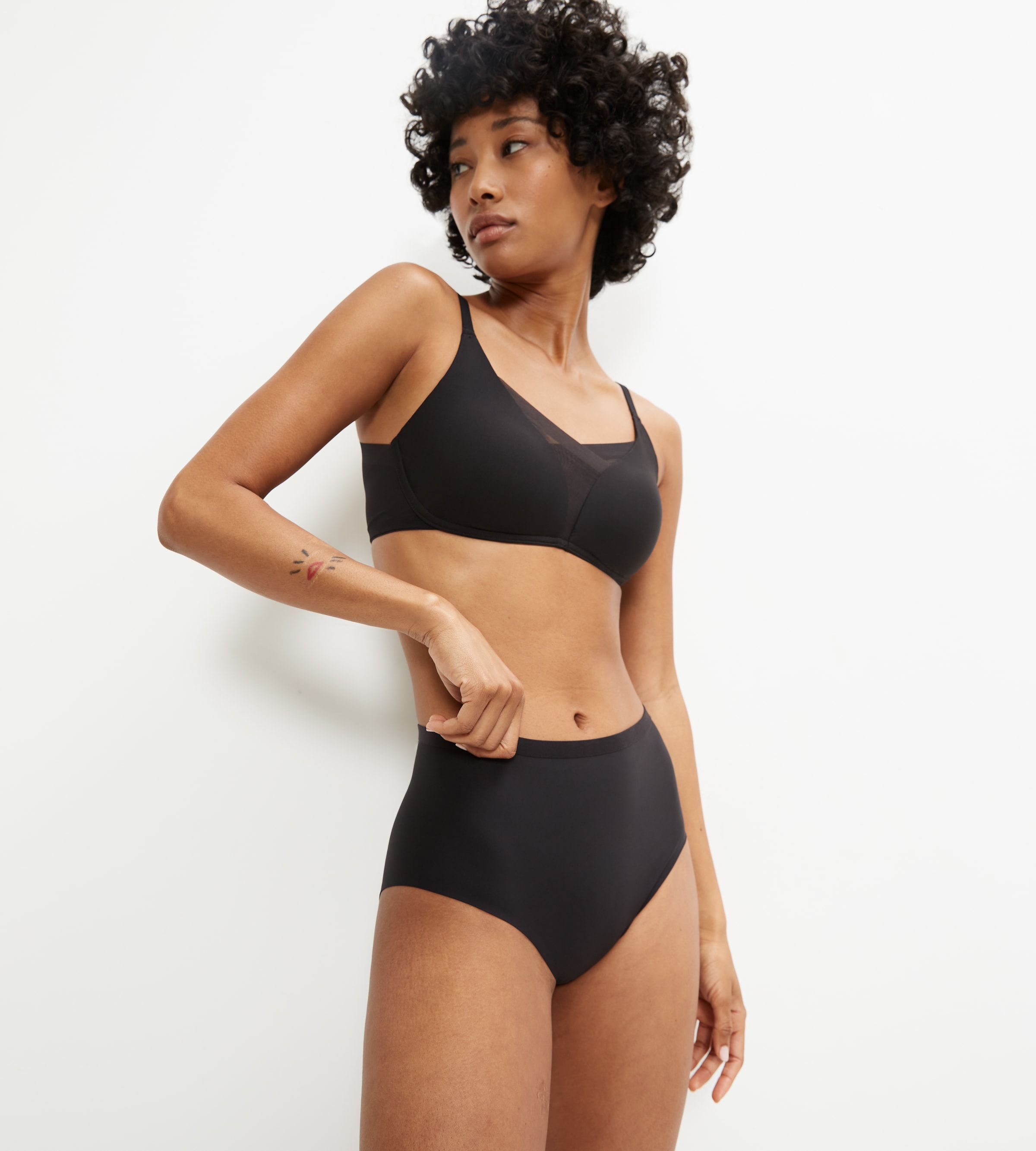 Triumph Shapingslip »Shape Smart«, (-), glättend und schmeichelnd, leichter Stretch-Stoff