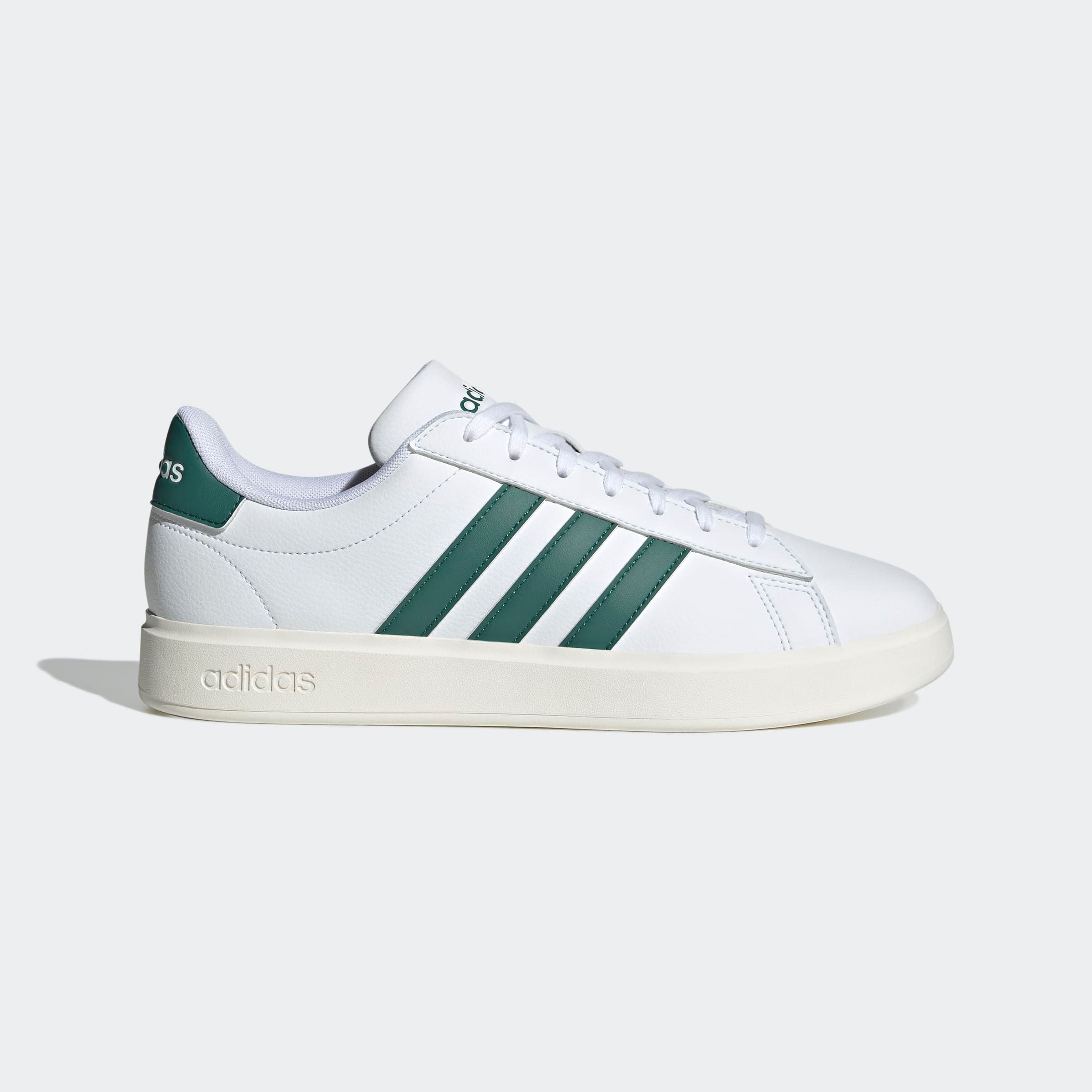adidas Sportswear Sneaker »GRAND COURT CLOUDFOAM COMFORT«, Design auf den Spuren des adidas Superstar