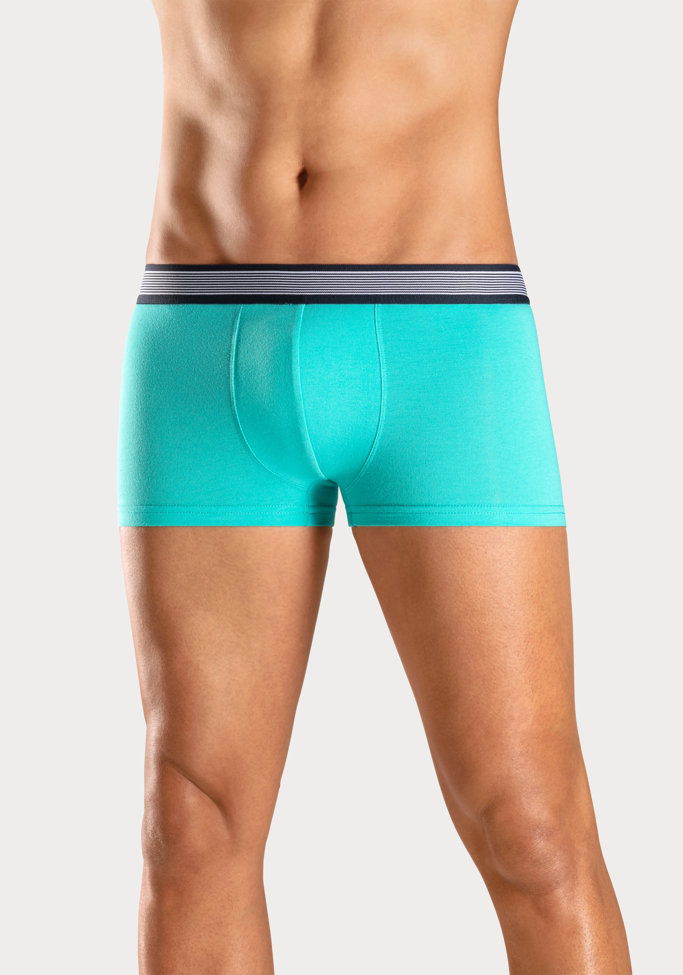 H.I.S Hipster, (Packung, 4 St.), knapp sitzende Boxershorts aus Baumwollmischung