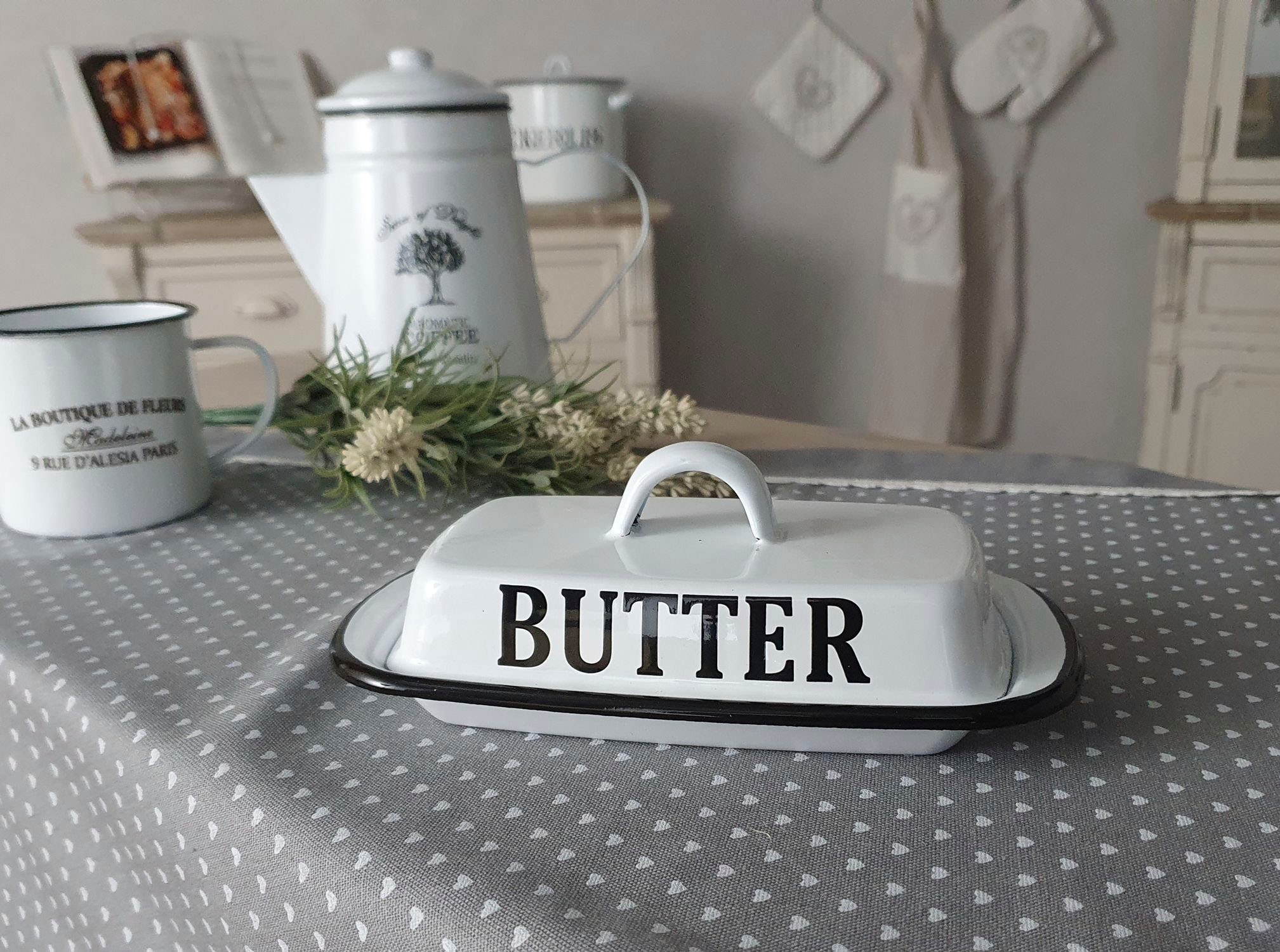 Ambiente Haus Dose »Butterdose aus Emaille in Antikweiss«, (1 St.)
