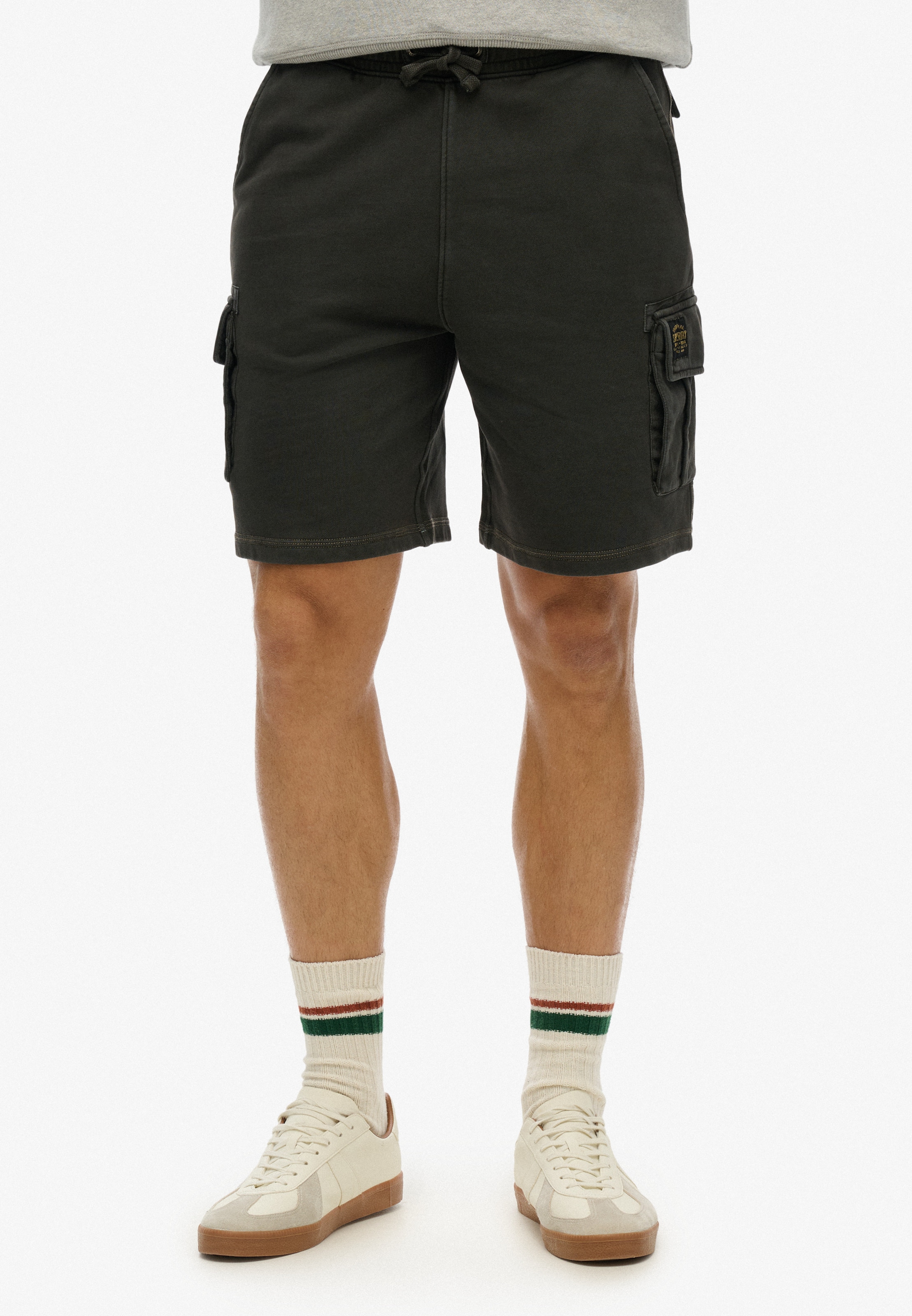 Superdry Cargoshorts »SD-CONTRAST STITCH CARGO SHORT«