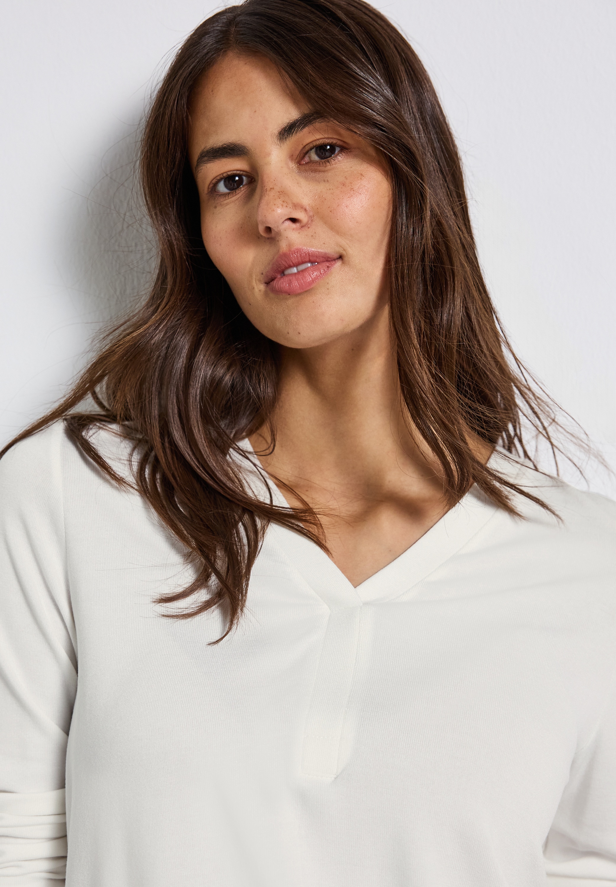 STREET ONE Langarmshirt mit V-Ausschnitt