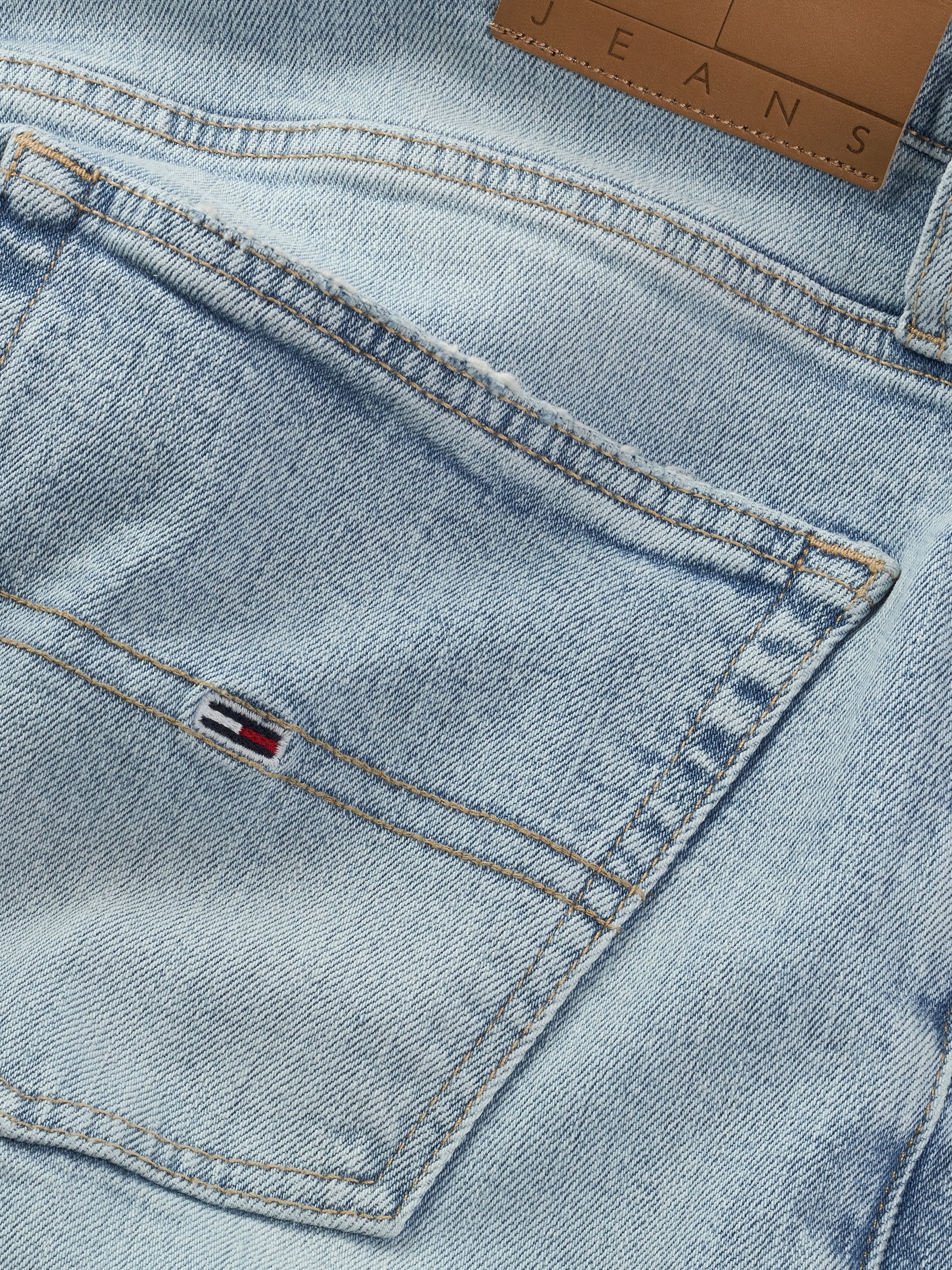 Tommy Jeans Slim-fit-Jeans »Ryan Regular Slim Straight«, Slim‑Straight‑Jeans aus hochwertigem Denim regulärer Leibhöhe