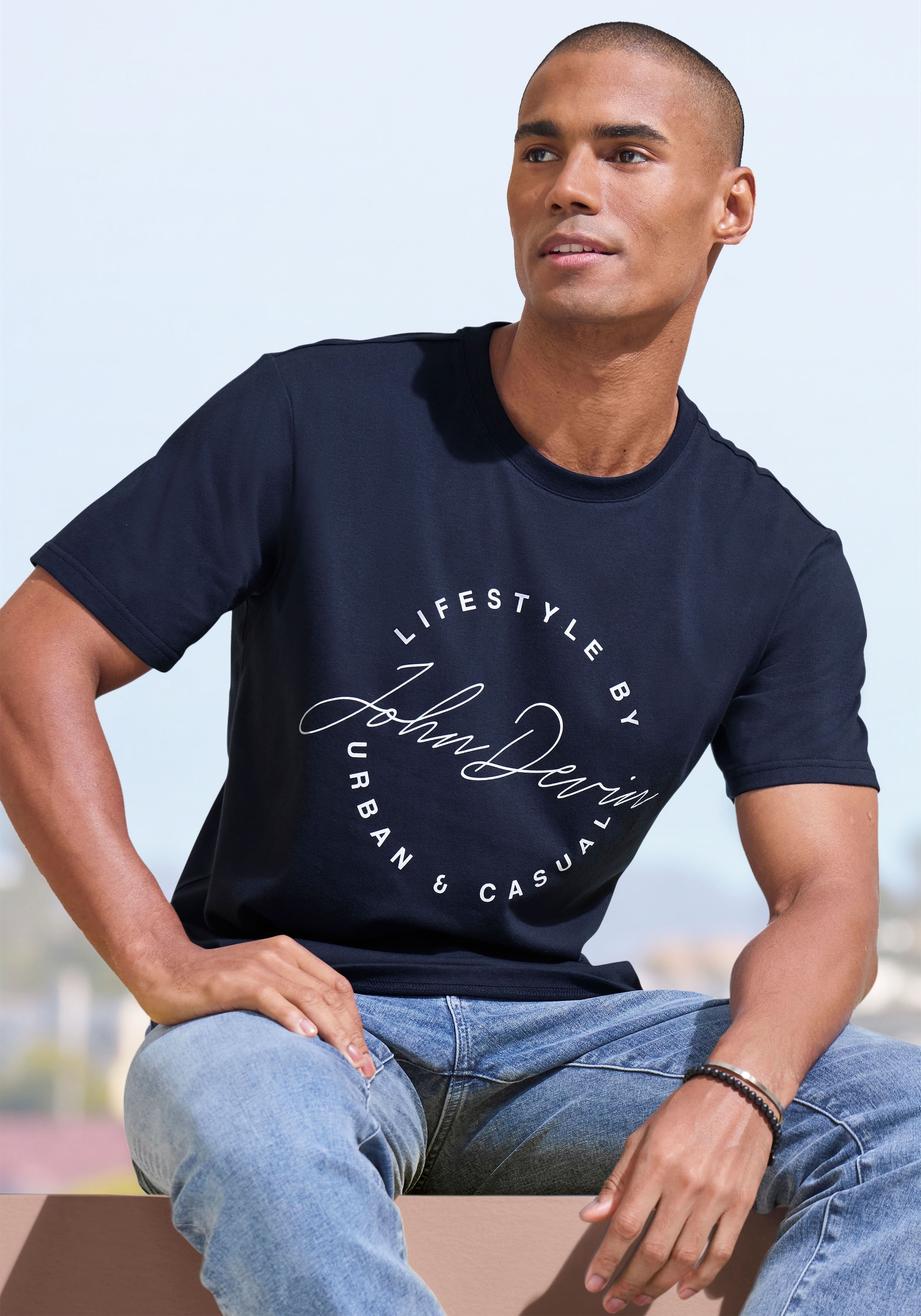 John Devin T-Shirt Rundhalsshirt mit Print aus reiner Baumwolle