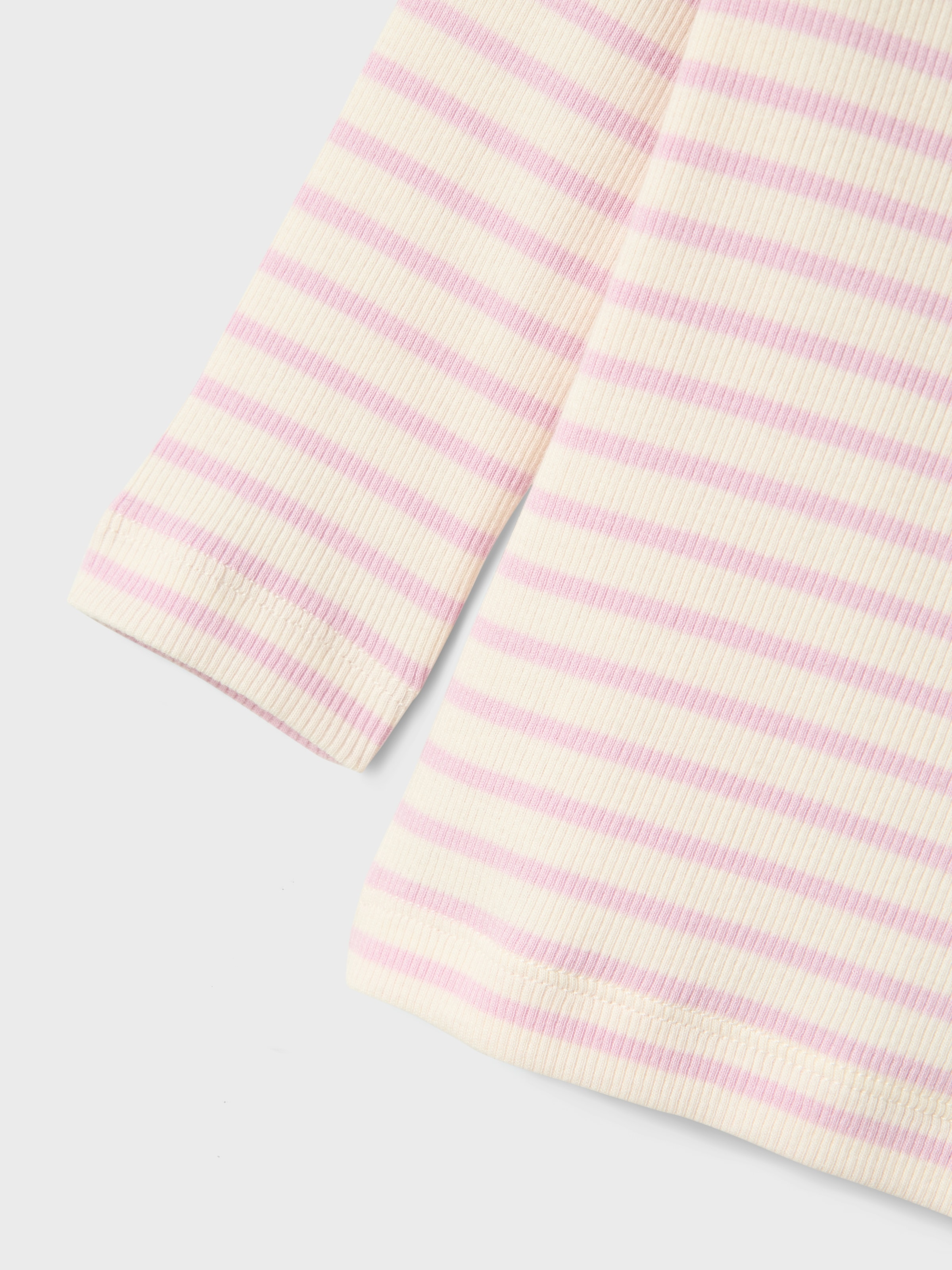Name It Langarmshirt »NMNBANI LS XSL TOP NOOS«, Ringel-Look in toller Rippen-Qualität