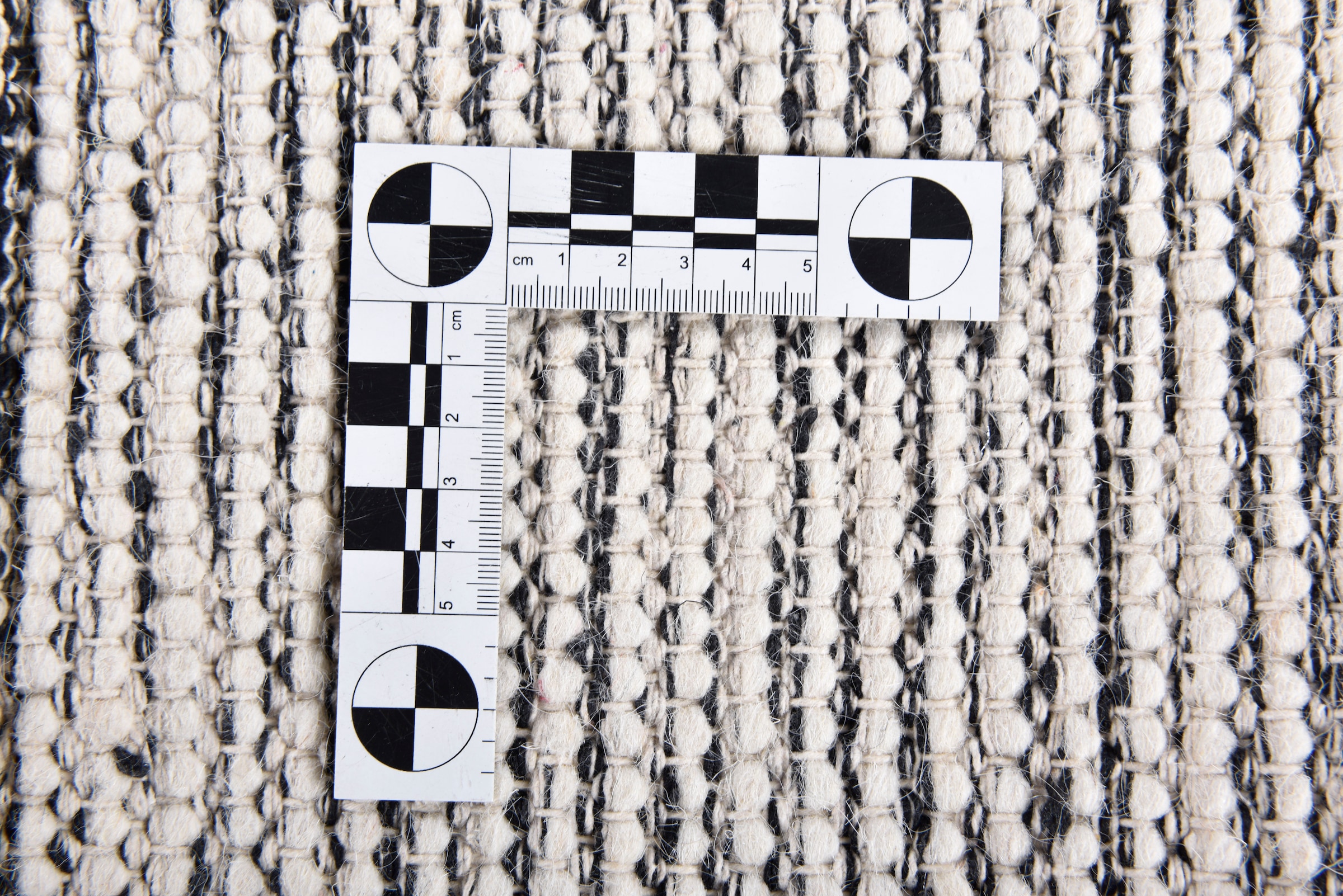 ❤ THEKO handgewebt, rechteckig, mit Shop Design, Teppich, im Handweb Jelmoli-Online Wolle, »Visby - reine 702«, kaufen Wollteppich Fransen Rauten