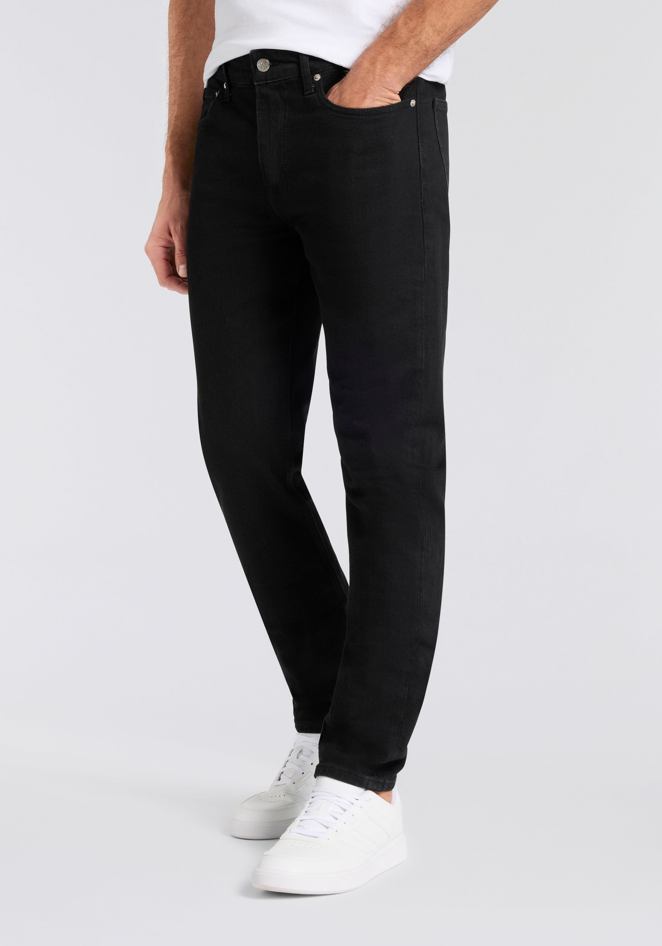 Calvin Klein Jeans Slim-fit-Jeans »SLIM TAPER« mit Markenlabel