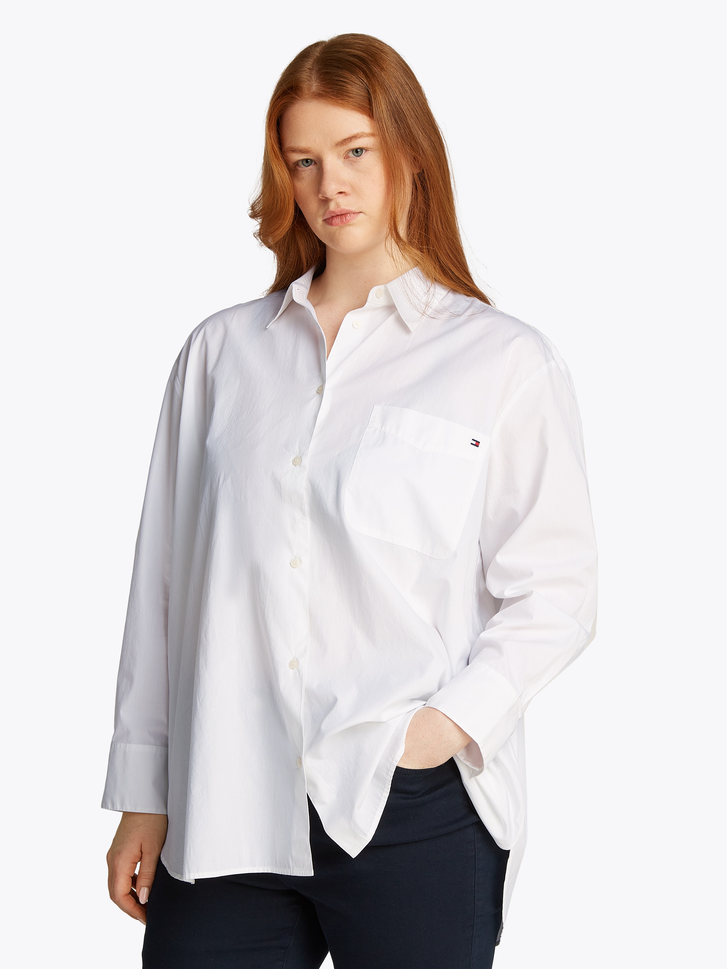 TOMMY HILFIGER Curve Hemdbluse »CRV ESS COTTON EASY FIT SHIRT«, in Grossen Grössen, Brusttasche,...