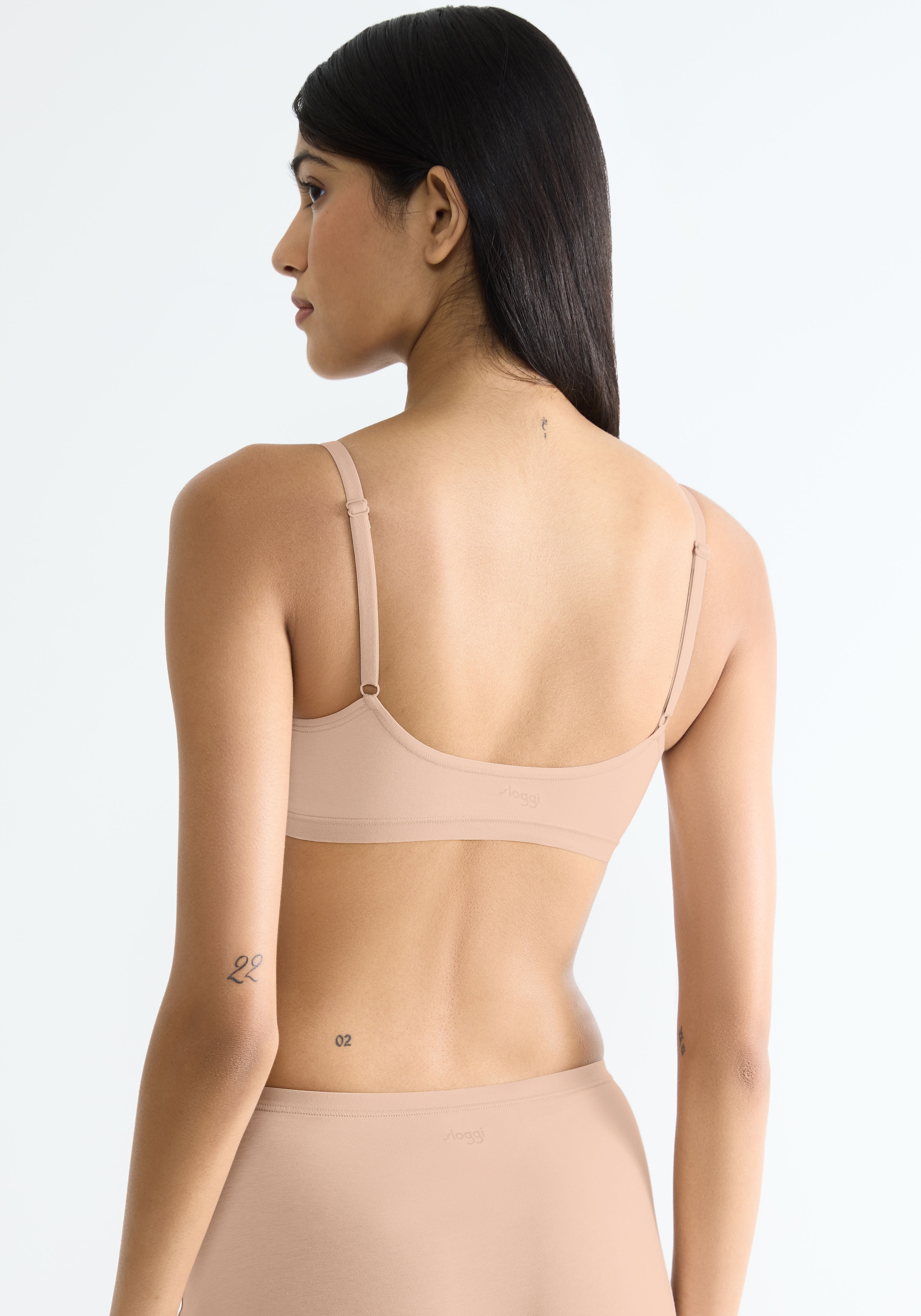 sloggi Bustier »GO Daily Cotton«, Glanz-Effekt Details, glattes, flaches, elastisches Unterbrustband