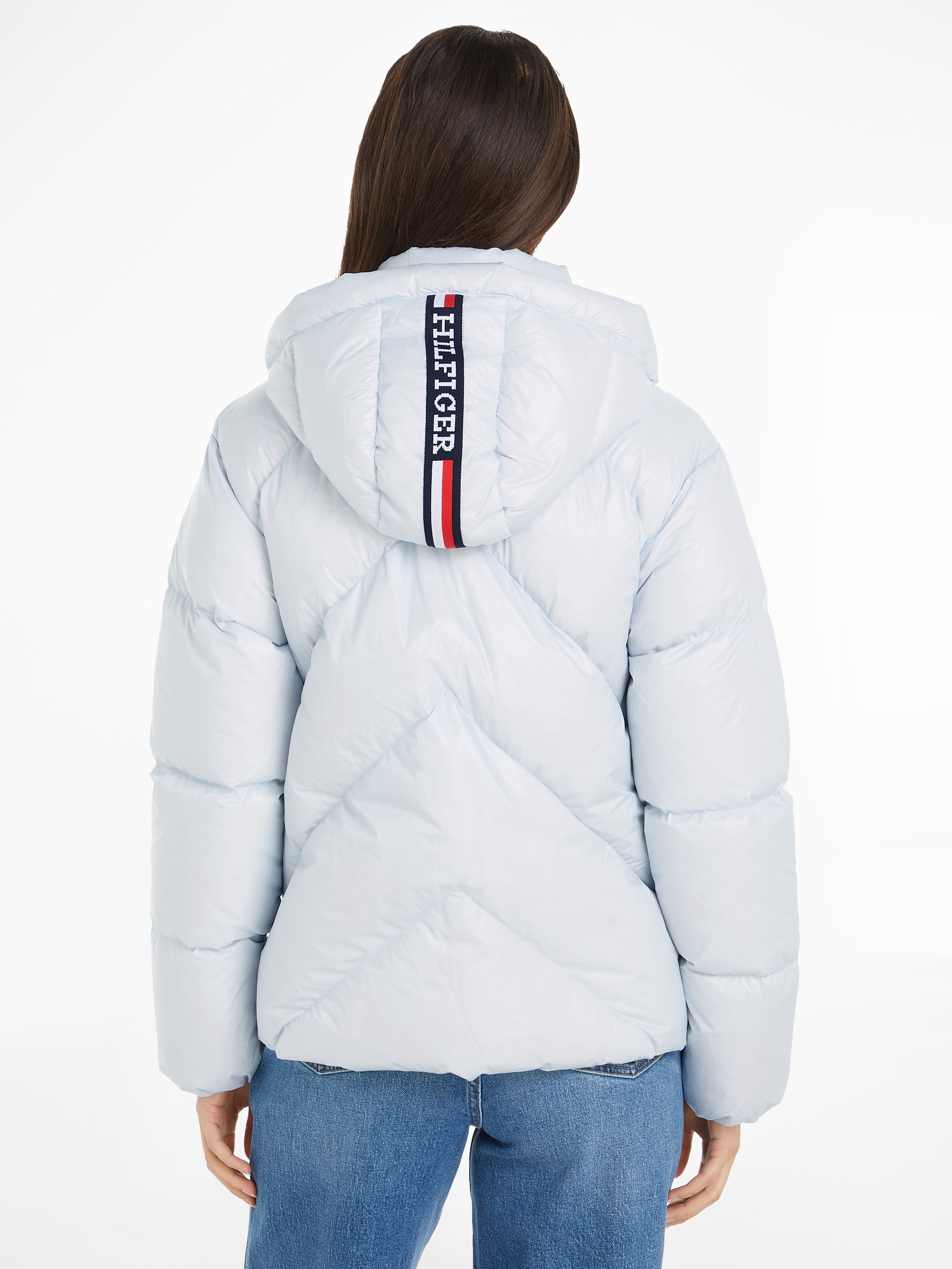 Tommy Hilfiger Daunenjacke »CHEVRON LW DOWN JACKET«, mit Kapuze, mit Logostickerei