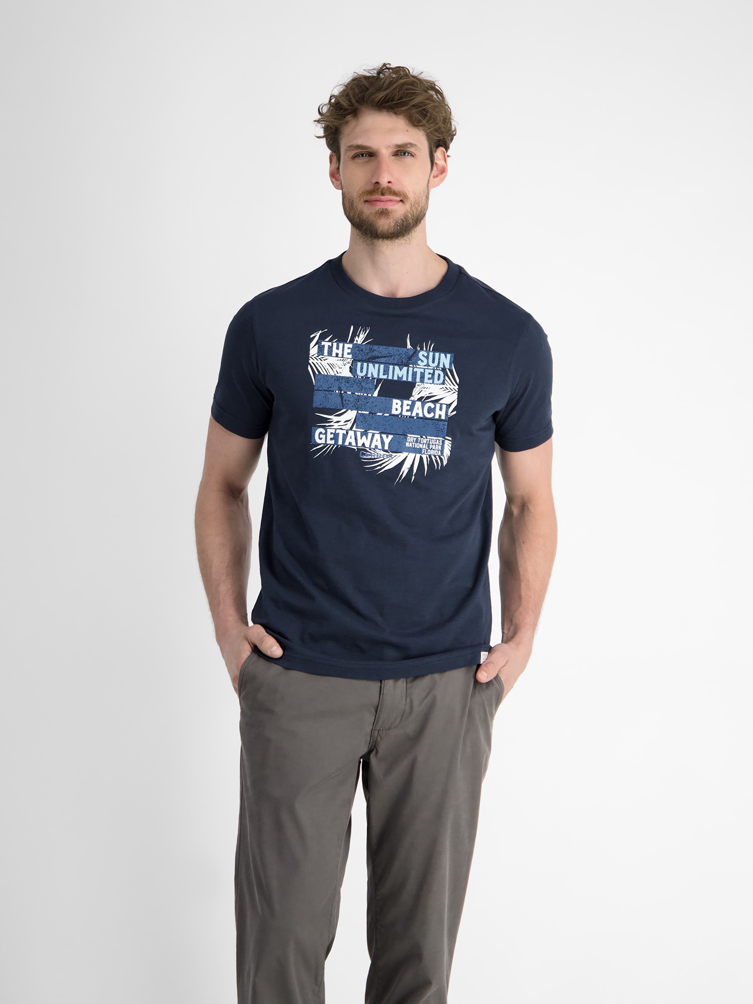 LERROS T-Shirt »LERROS Herren T-Shirt mit sommerlichem Brustprint«