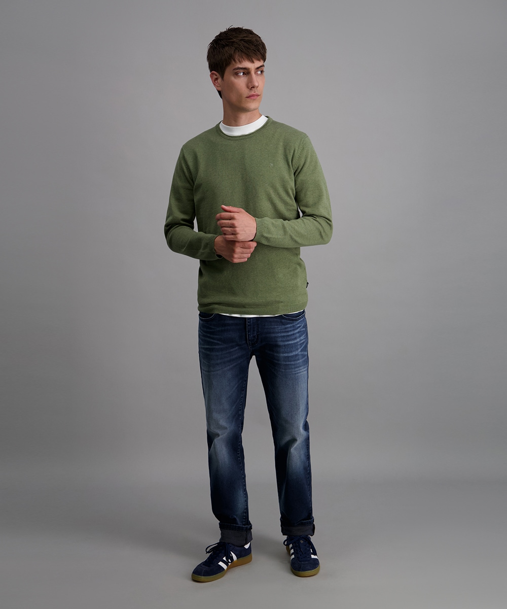 Pioneer Authentic Jeans Rundhalspullover, Ausschnitt mit Rollkante, Aussennähte