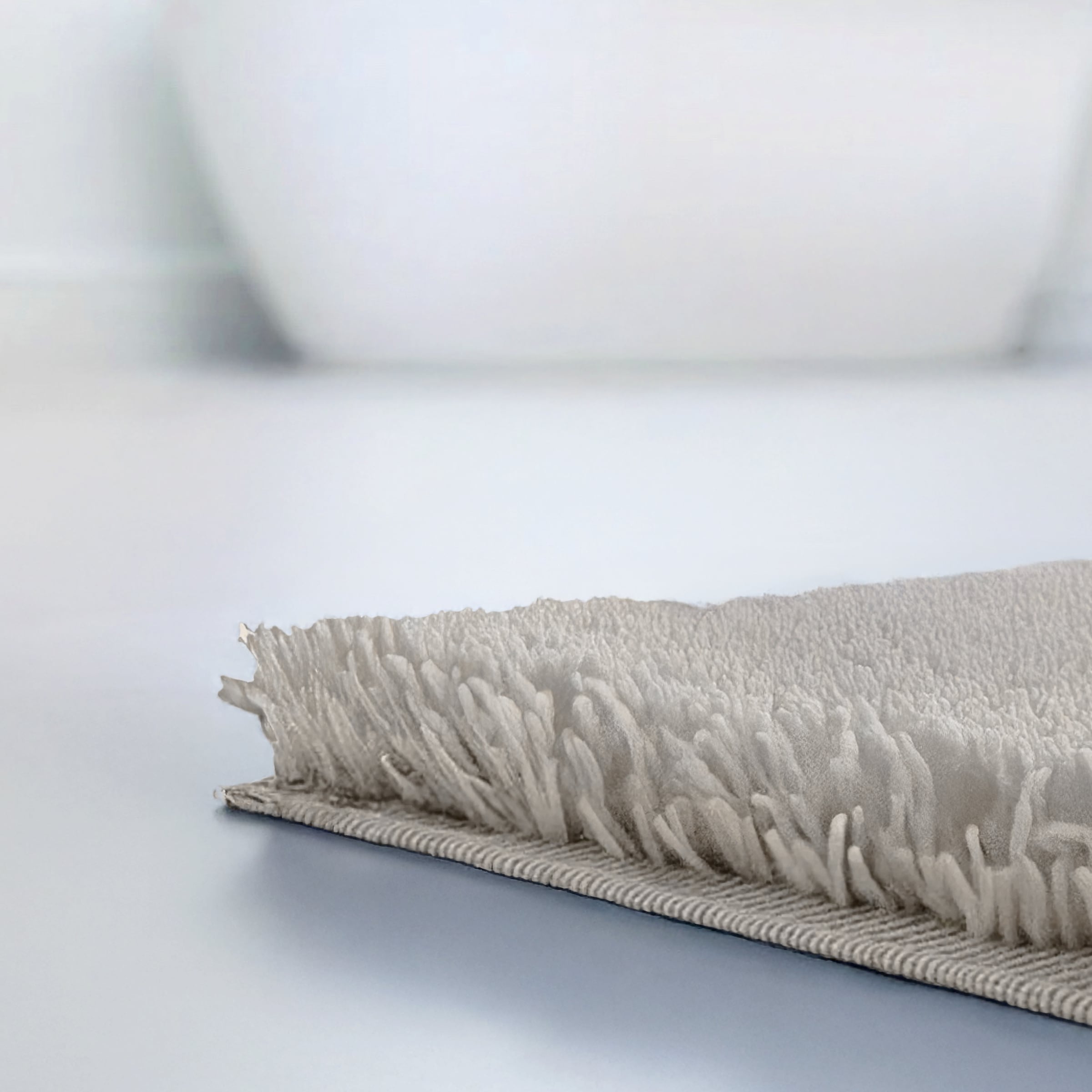 Grund Badematte »Molena«, rutschhemmend beschichtet, fussbodenheizungsgeeignet, Hoher LUXURYSOFT-Flor aus Polyester, 5 Jahre Garantie