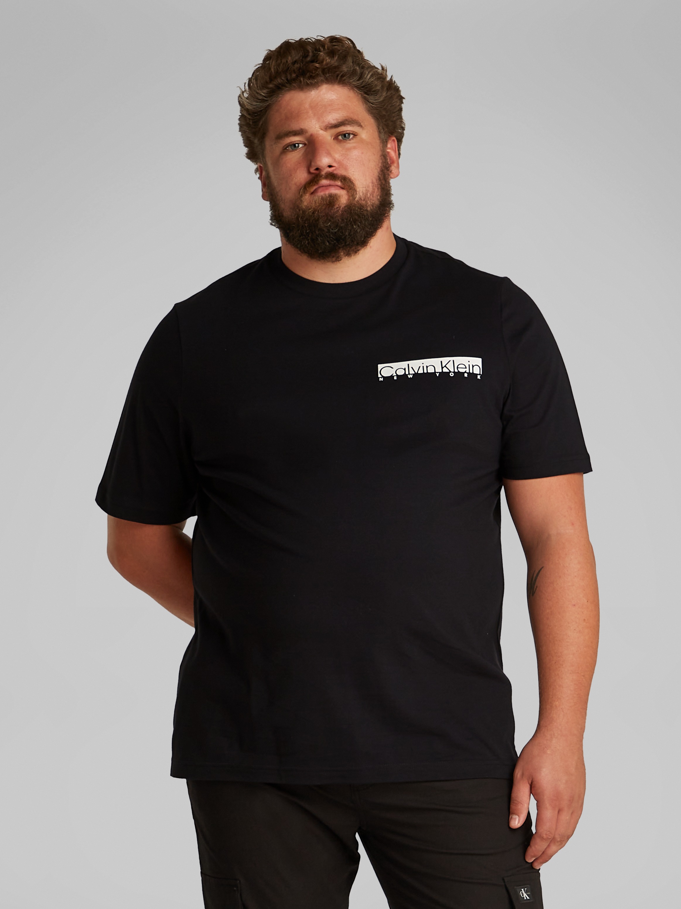 Calvin Klein Big&Tall Rundhalsshirt »BT_NY CHEST BOX LOGO T-SHIRT« in Grossen Grössen mit Logoprint