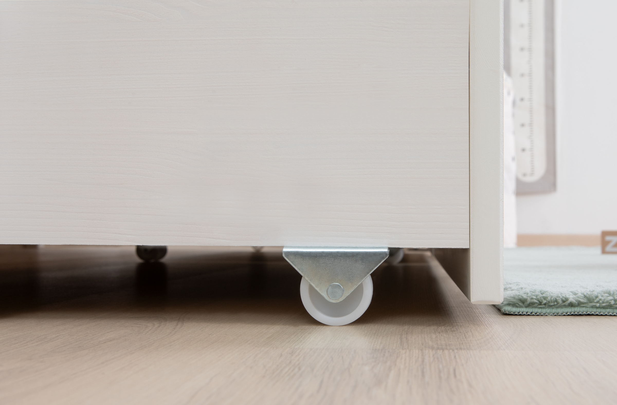 Ticaa Kinder-Etagenbett »René, FSC® zertifiziertes Massivholz, mit Trittleiter + Rundum-Absturzschutz, in natur und weiss lieferbar