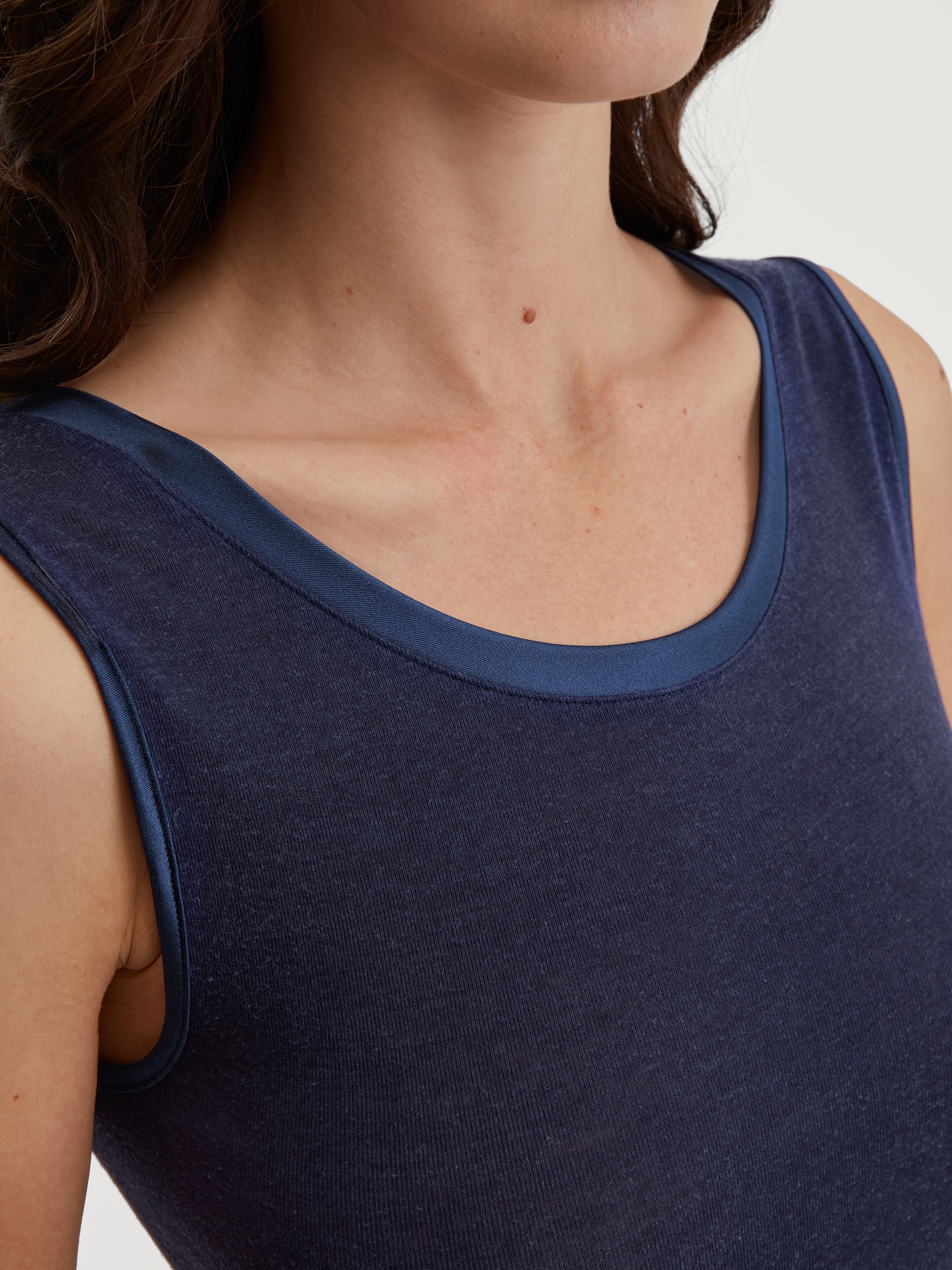 CALIDA Tanktop »True Confidence«, Rundhals, atmungsaktiv, wärmend, elastisch, Feinripp-Qualität