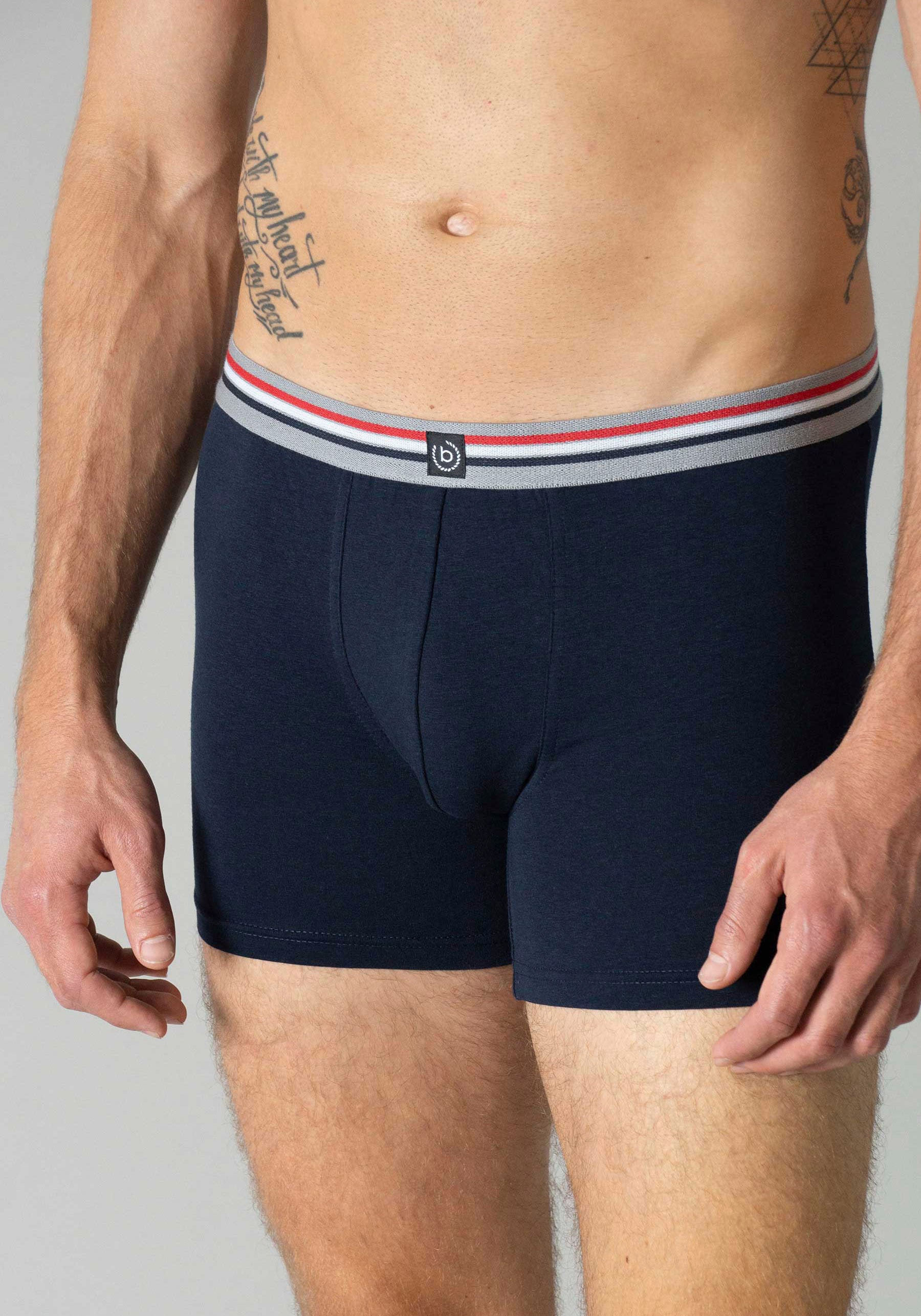 bugatti Boxershorts »Prag«, (3er Pack), bequem, atmungsaktiv, Baumwollmix, mit Logo, eng, lang