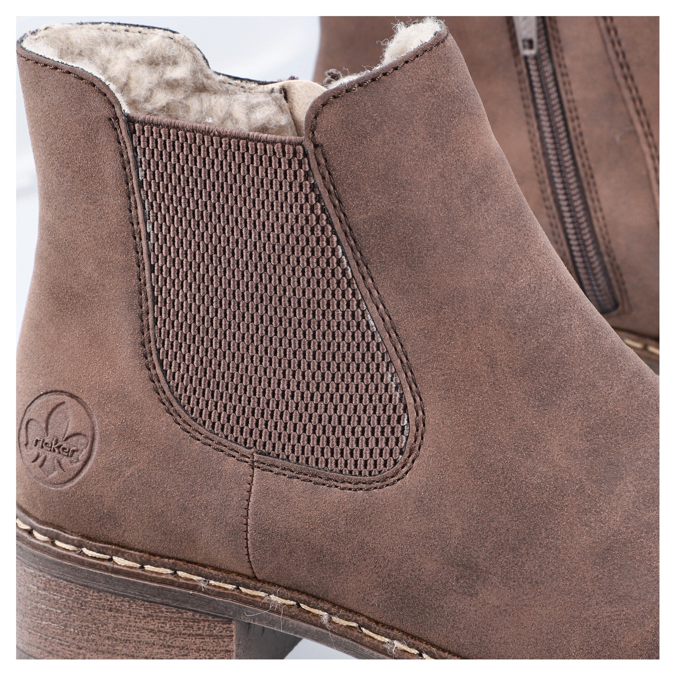 Rieker Winterstiefelette, Chelseaboots, Winterboots mit praktischem Innenreissverschluss