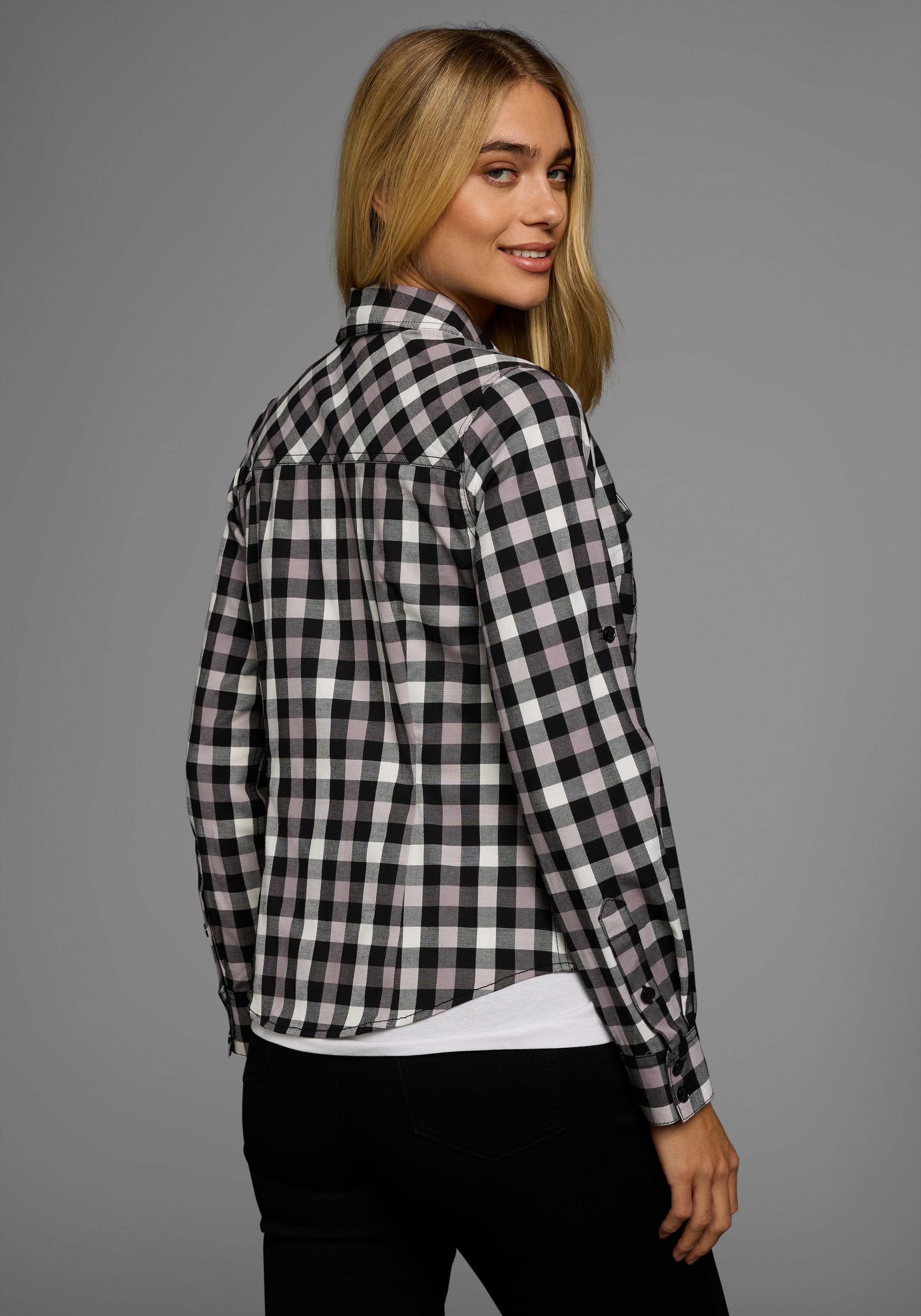 Arizona Karobluse, Lässiger-Holzfäller-Look