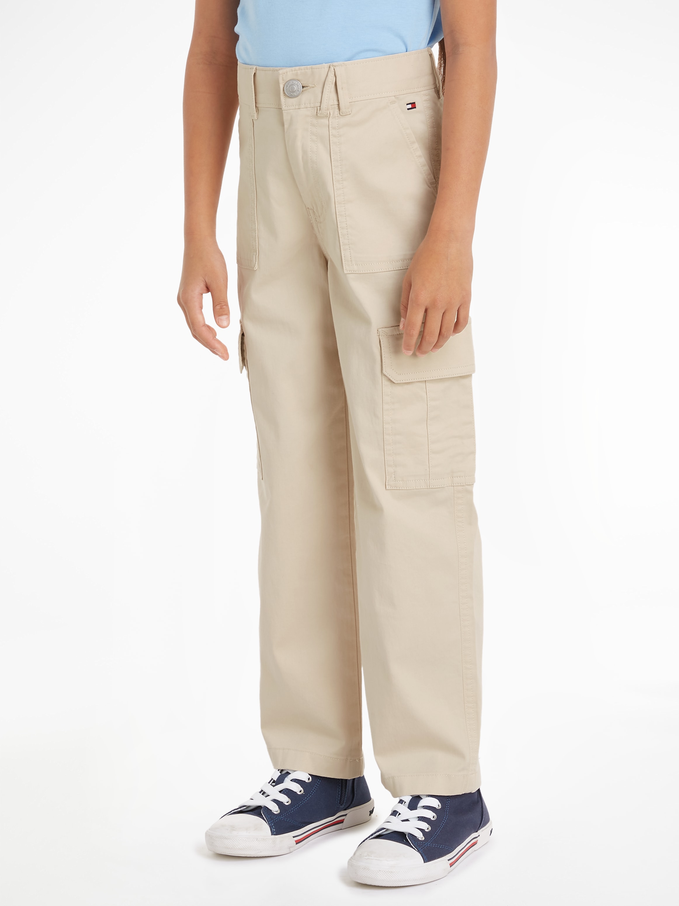 Cargohose »UTILITY CARGO PANTS«, Kinder bis 16 Jahre mit Logostickerei