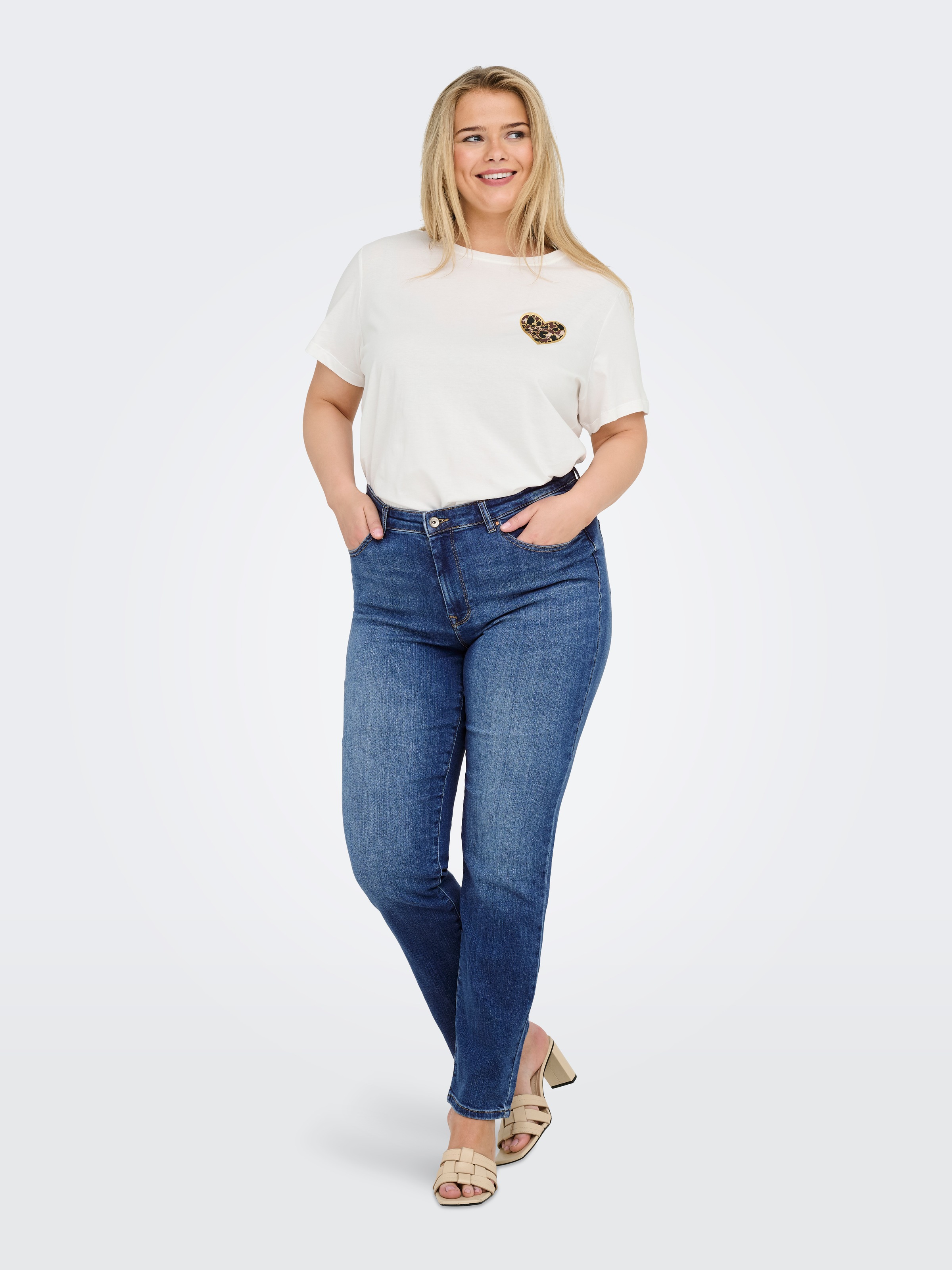ONLY CARMAKOMA Slim-fit-Jeans »CARSUI MID SLIM DNM DIA364«