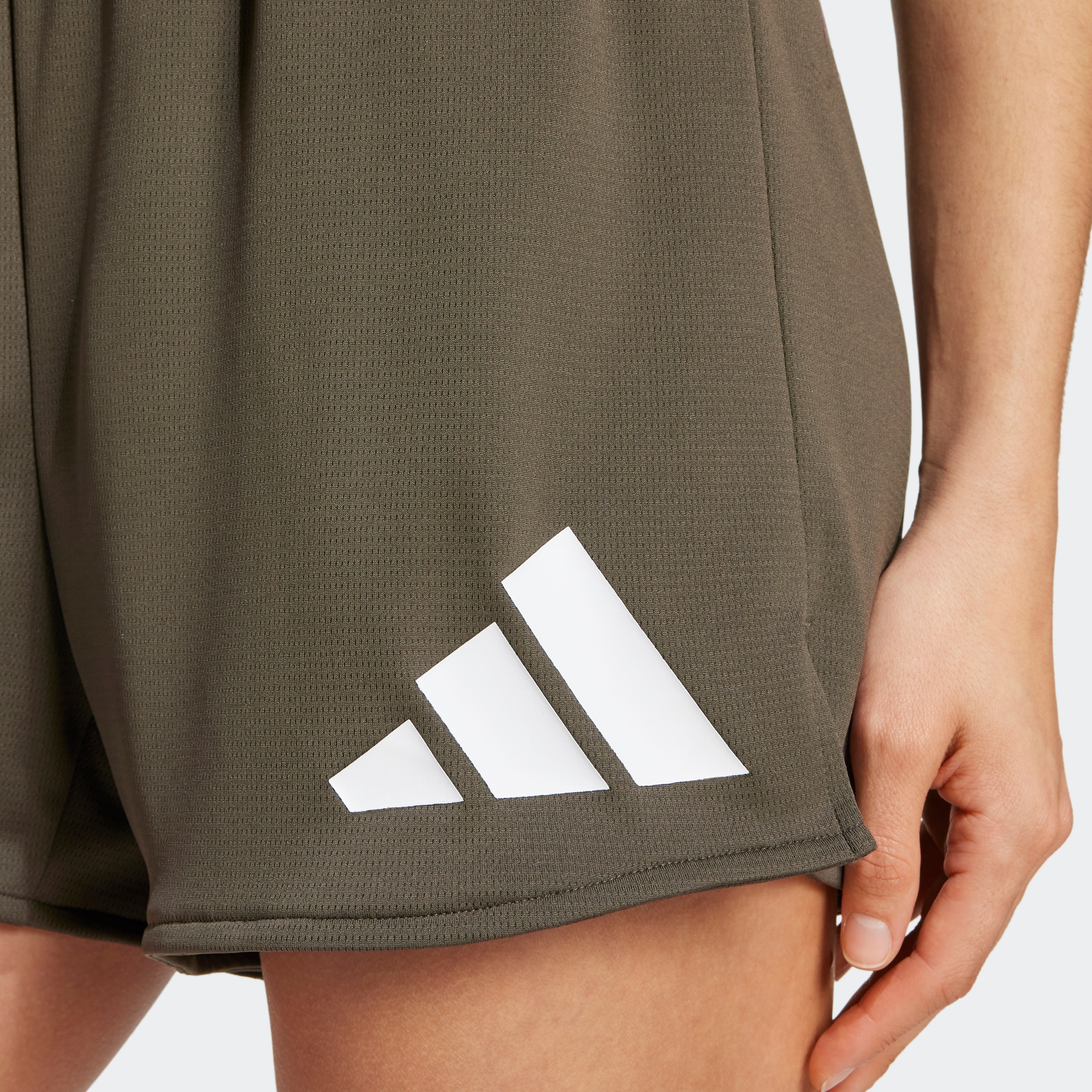 adidas Performance Shorts »TR-ES BL SHORT«, (1 tlg.)