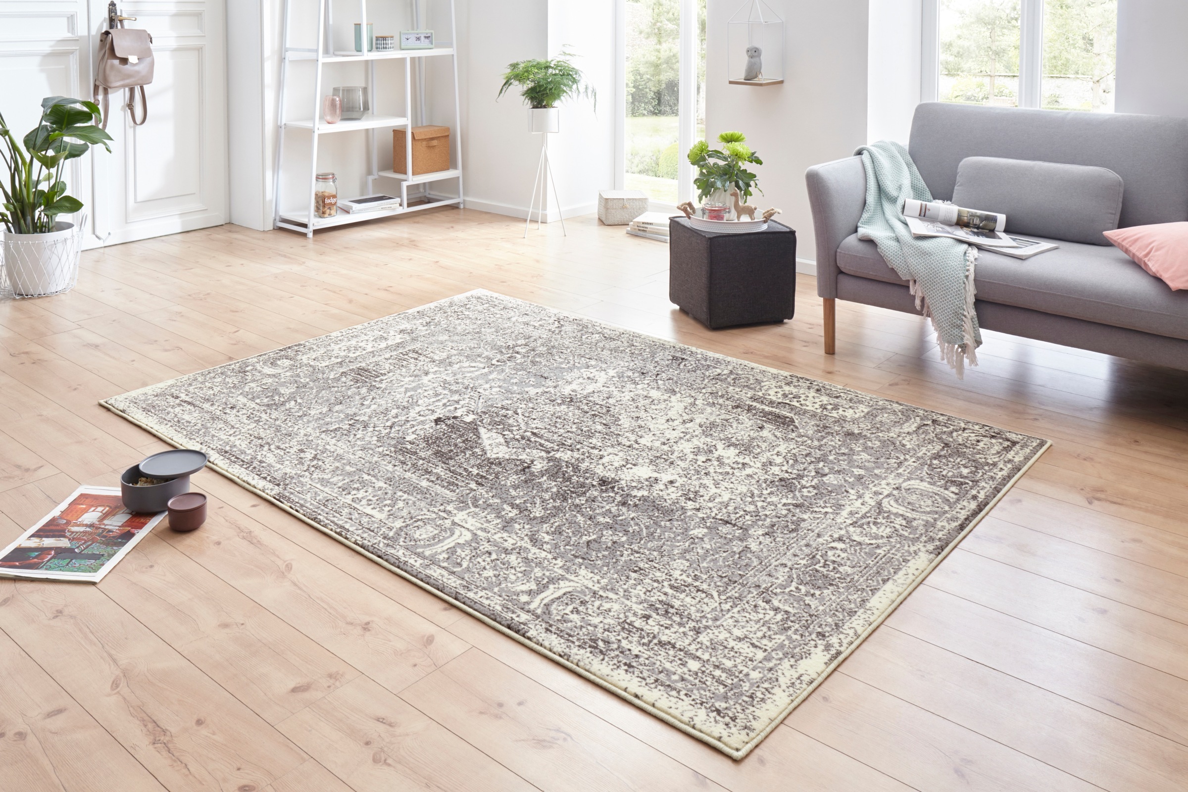 HANSE Home Teppich »Plume«, rechteckig, 9 mm Höhe, Kurzflor, Used-Look, Teppich, Vintage, Esszimmer, Wohnzimmer, Flur