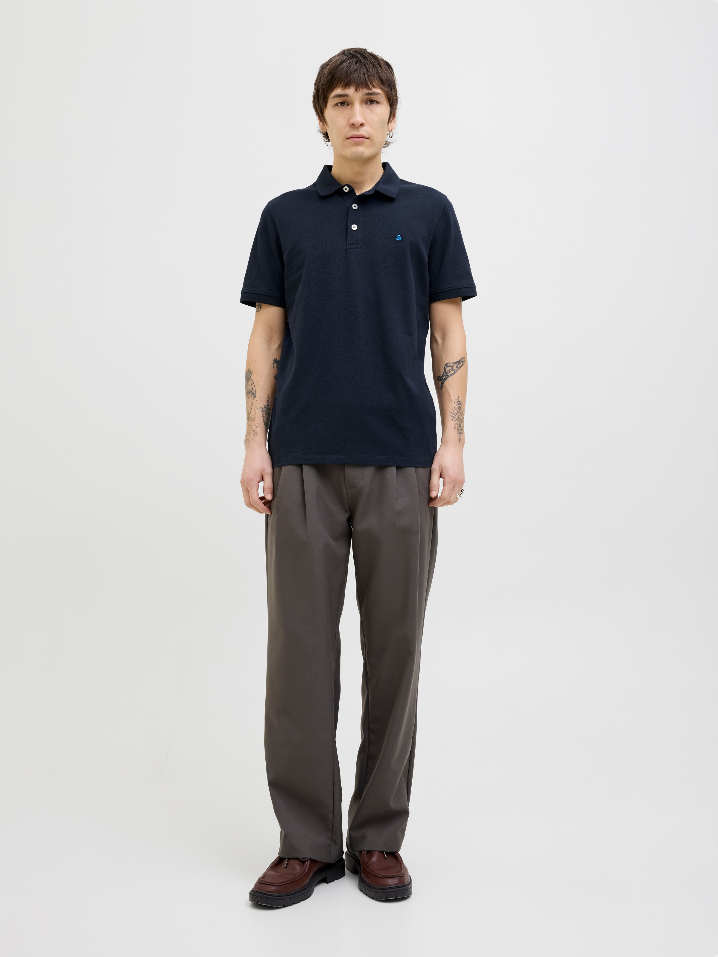 Jack & Jones Poloshirt »JJEPAULOS POLO SS NOOS«, mit Logo Stickerei
